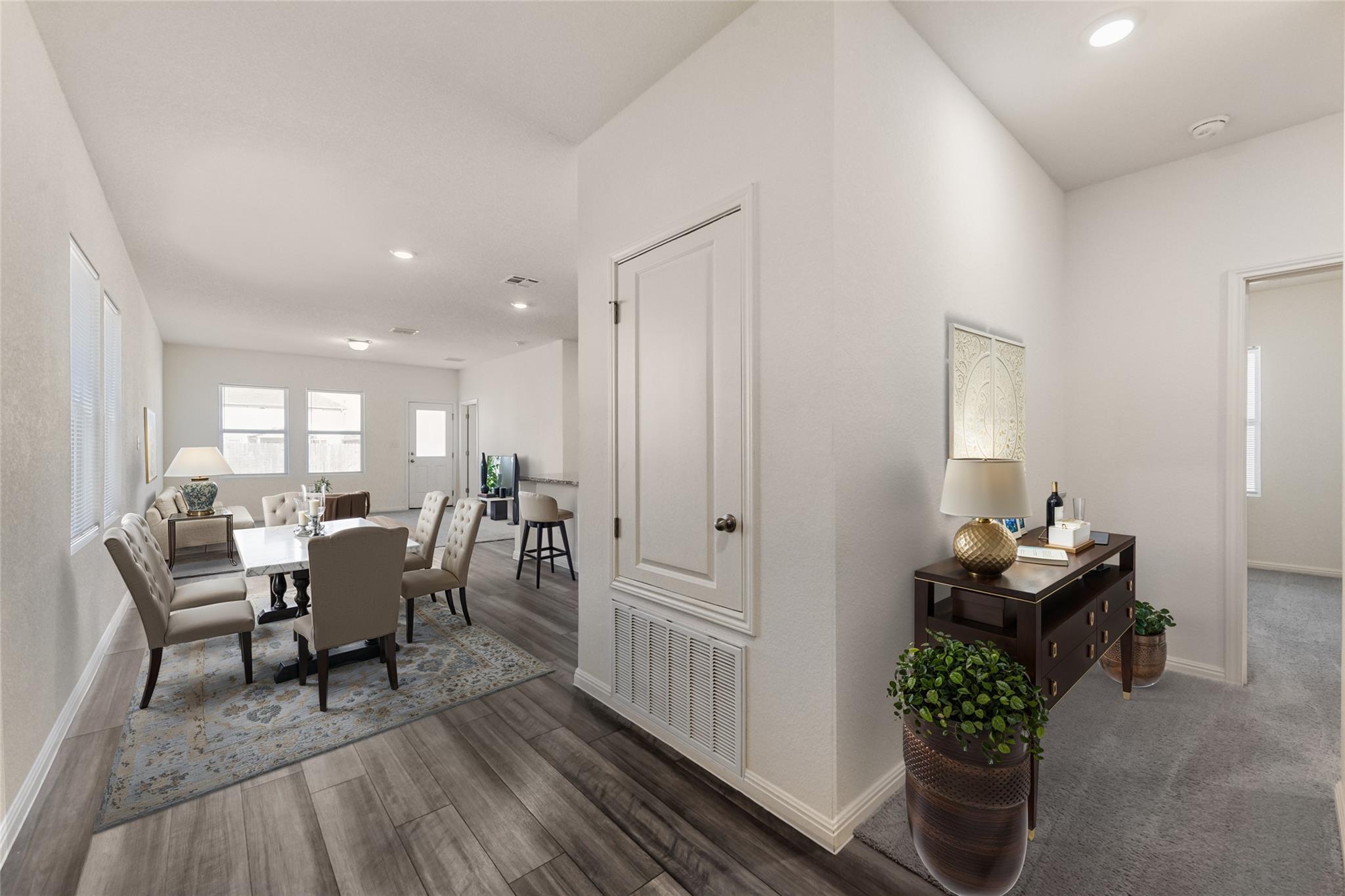 402 Gemsbok Rd, Hutto, TX 78634