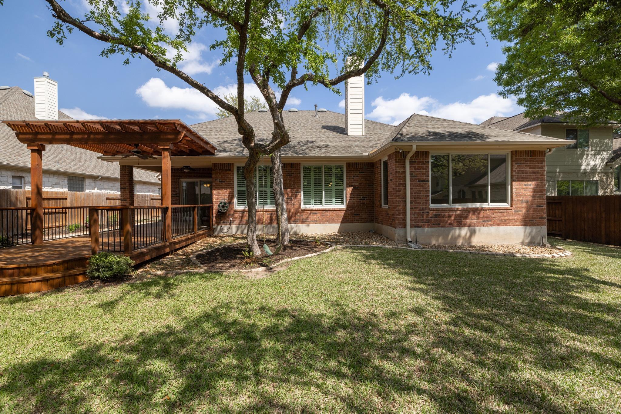 2611 Henley Dr, Round Rock, TX 78681