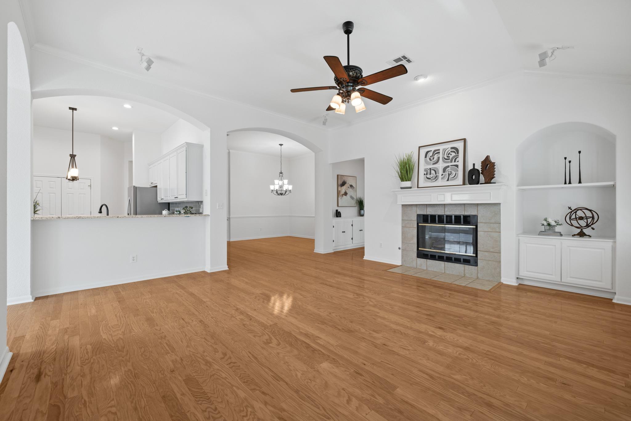 2611 Henley Dr, Round Rock, TX 78681