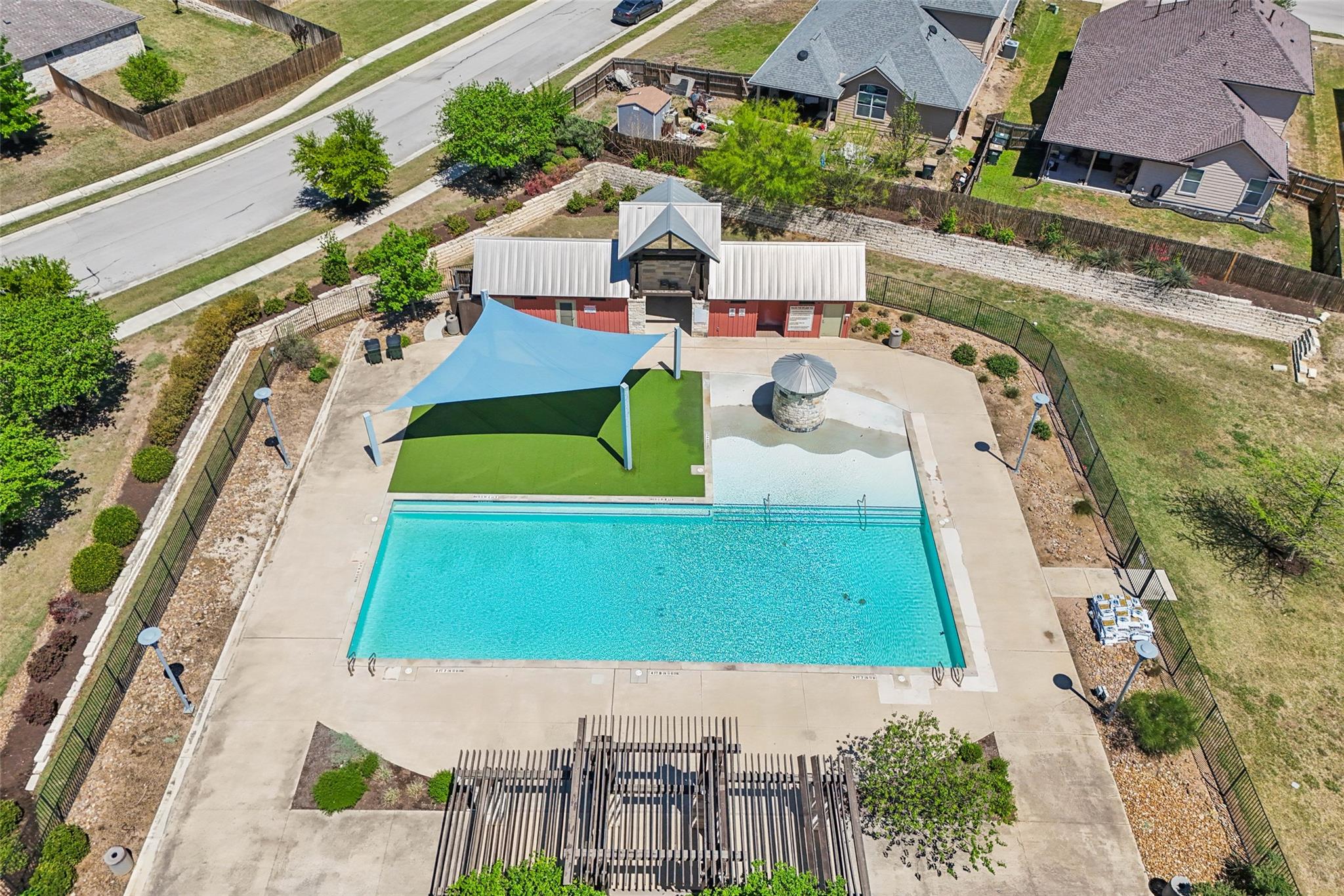 180 Chickadee Cv, Kyle, TX 78640