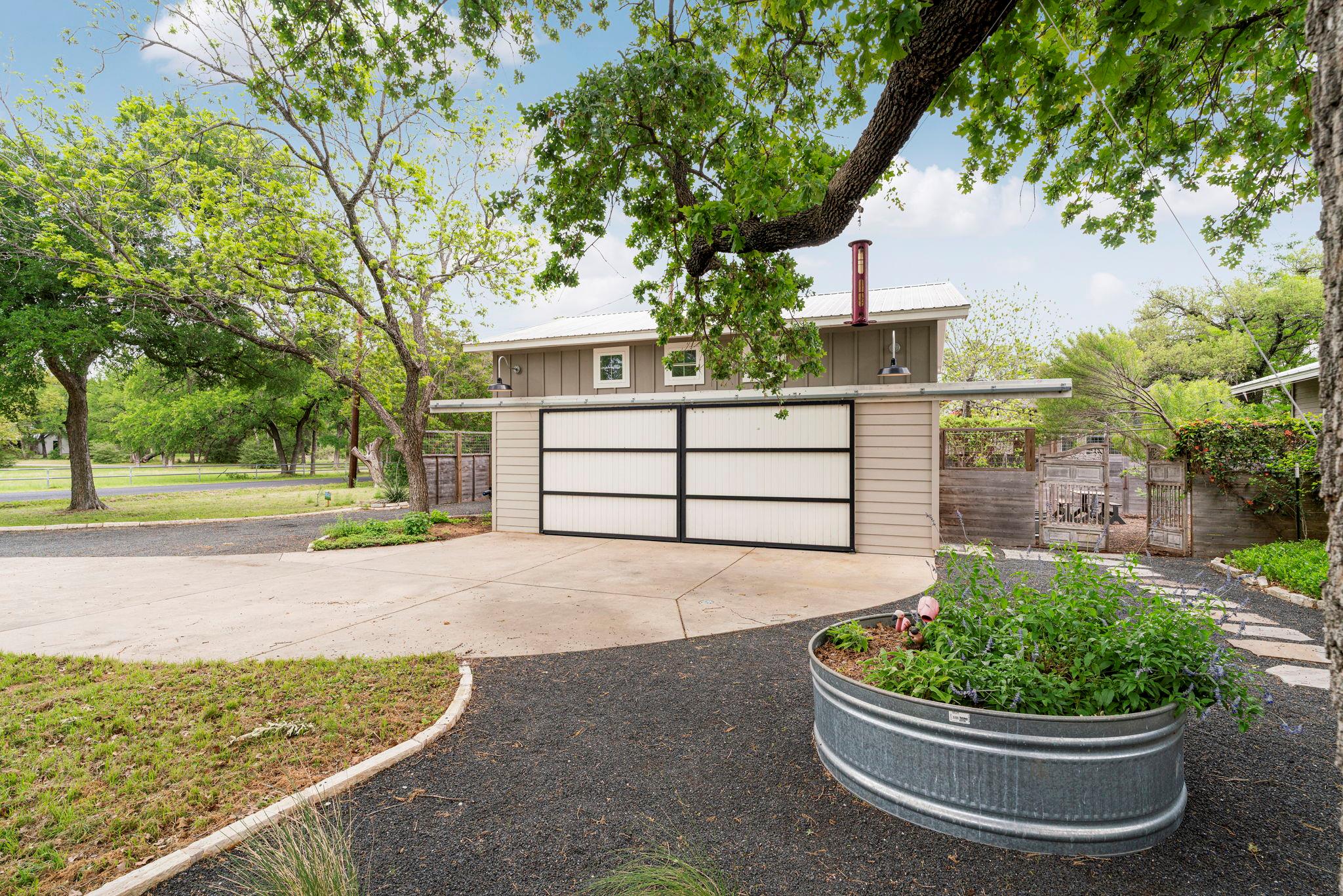 3707 McNeil Dr, Austin, TX 78727