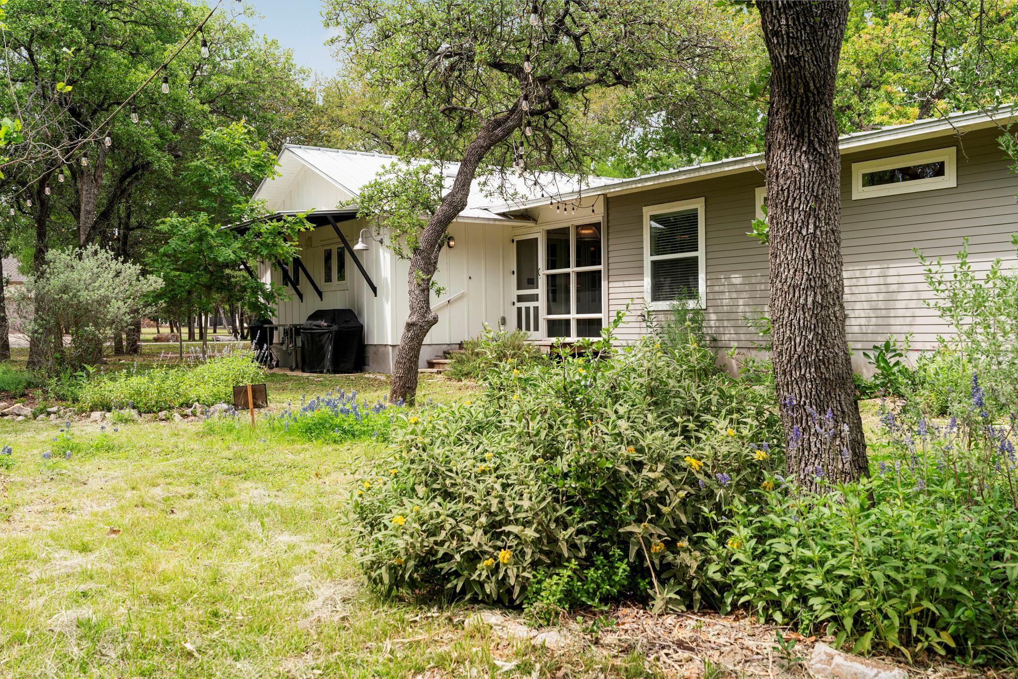 3707 McNeil Dr, Austin, TX 78727
