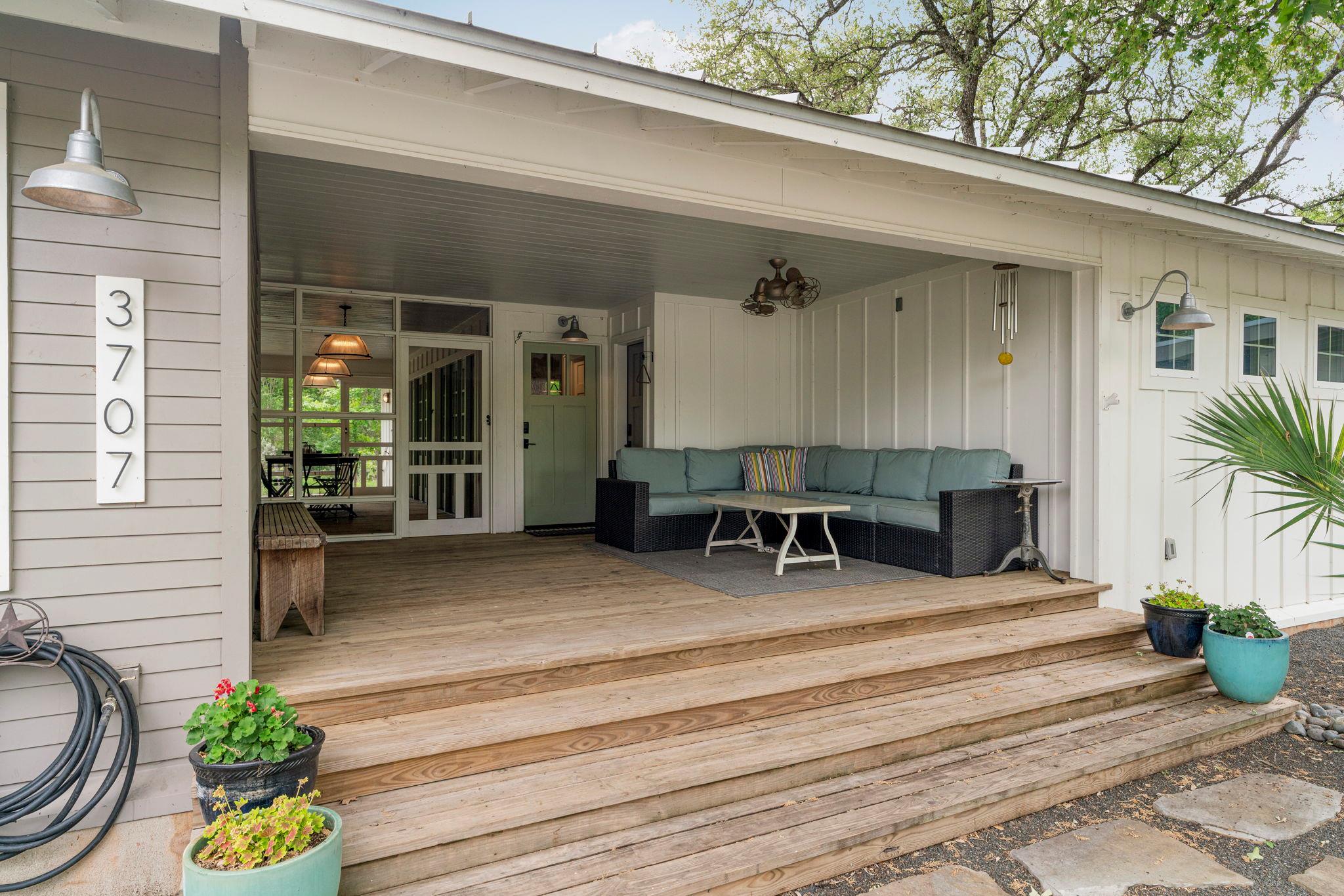 3707 McNeil Dr, Austin, TX 78727