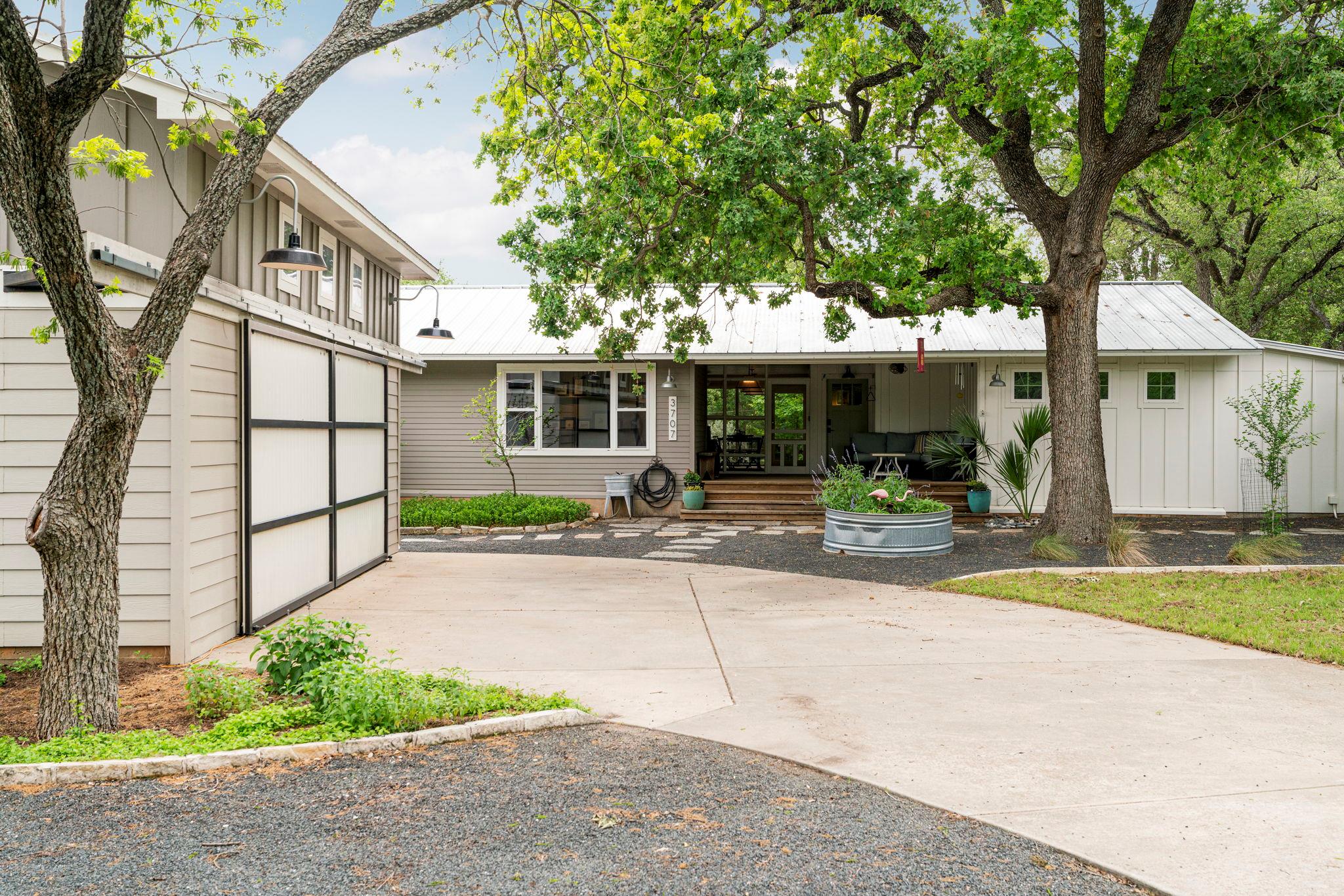 3707 McNeil Dr, Austin, TX 78727