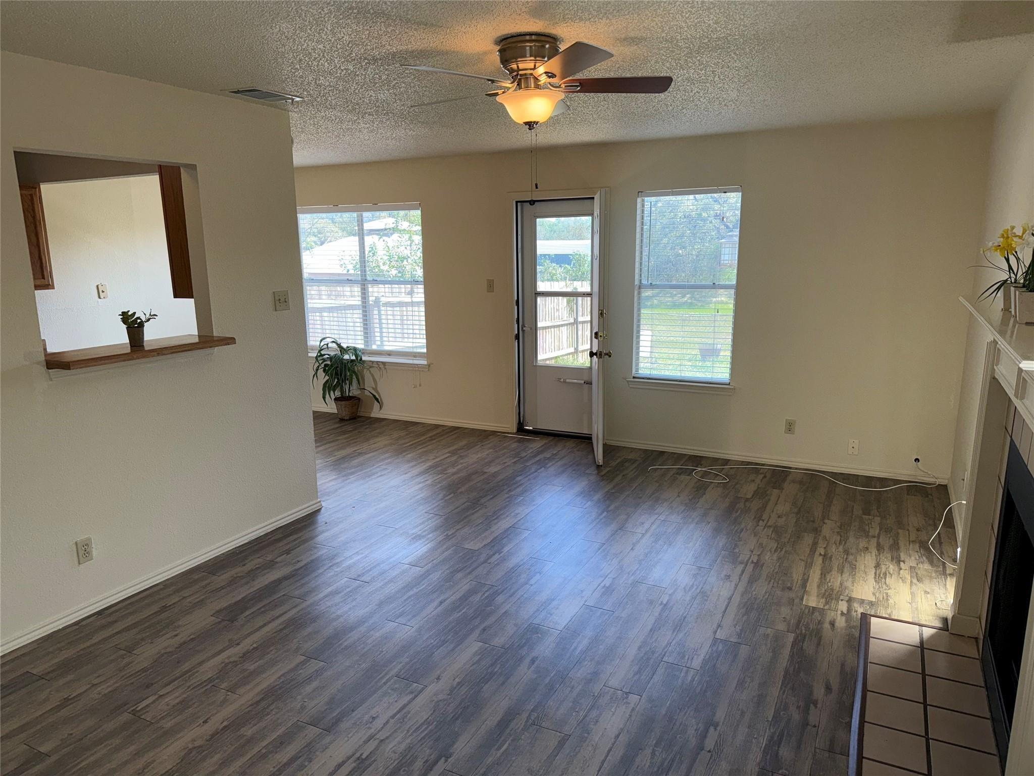 6109 Parkwood Dr # A, Austin, TX 78735