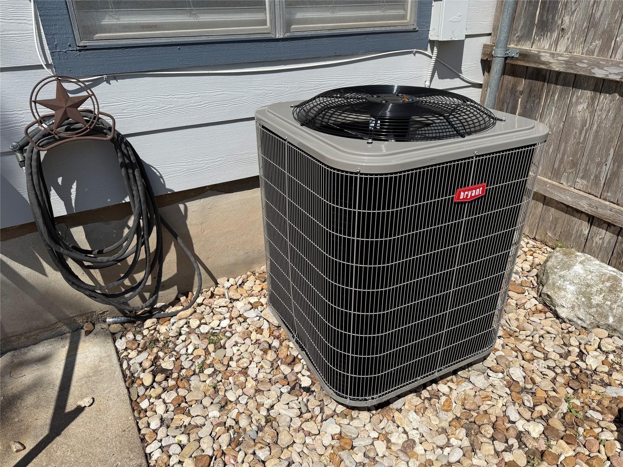 6109 Parkwood Dr # A, Austin, TX 78735