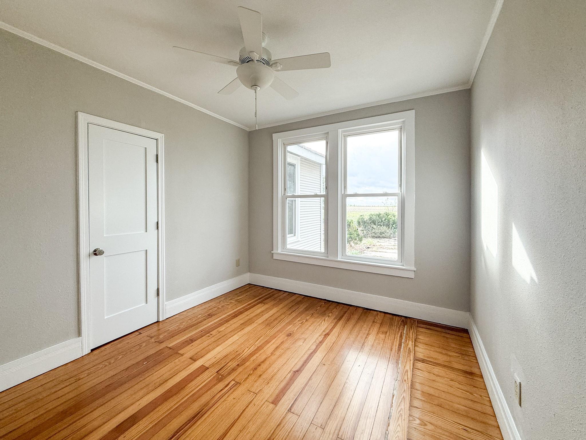 267 Bodemann Ln, Lockhart, TX 78644