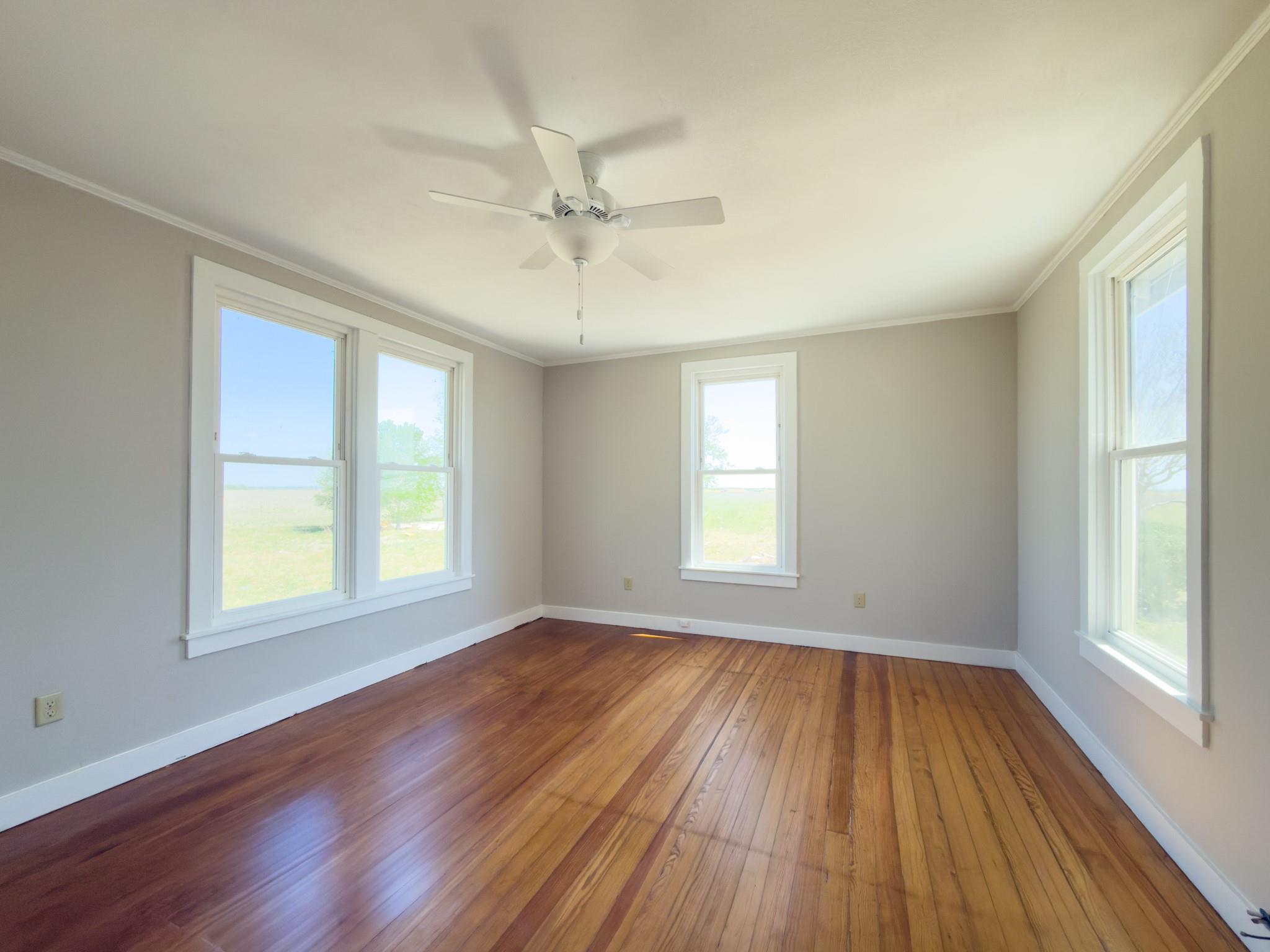 267 Bodemann Ln, Lockhart, TX 78644