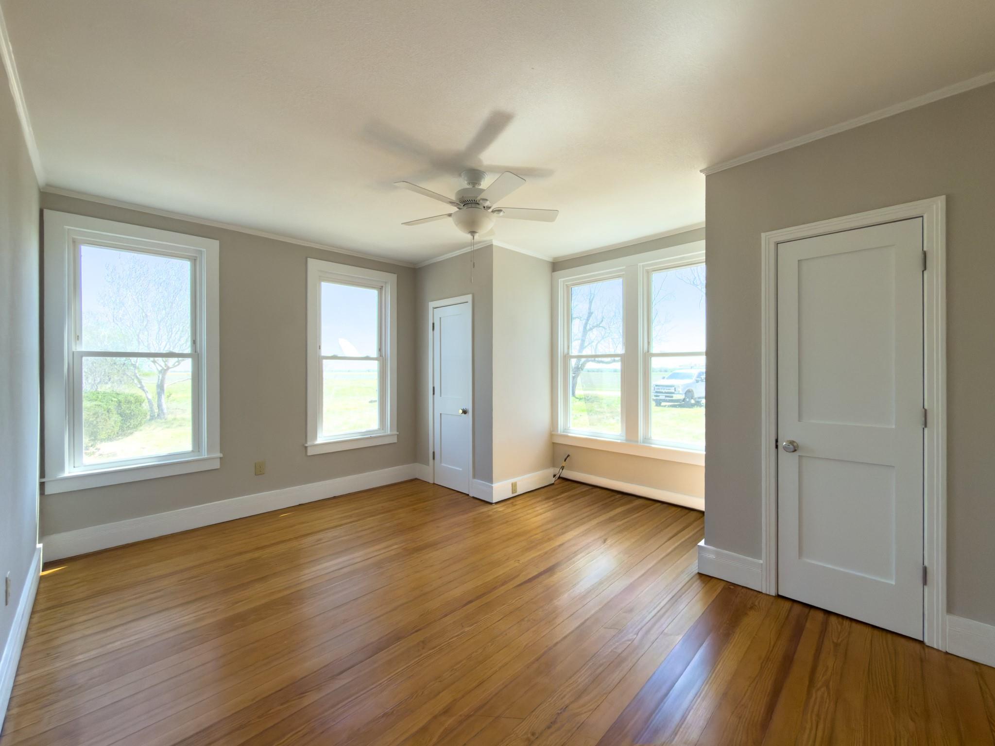 267 Bodemann Ln, Lockhart, TX 78644