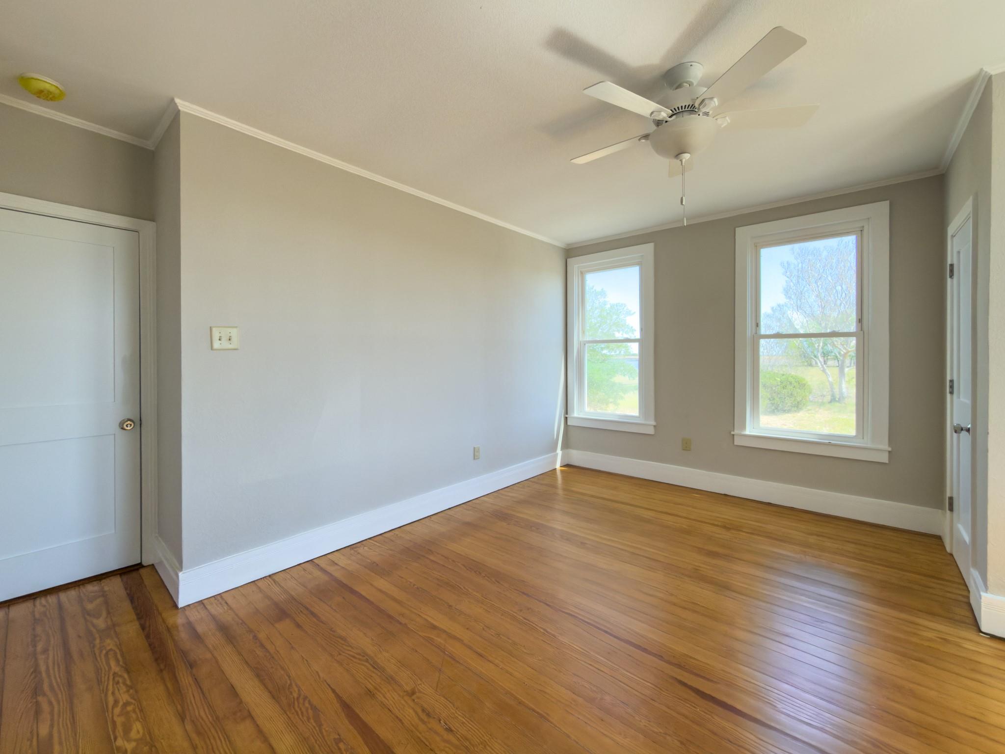 267 Bodemann Ln, Lockhart, TX 78644