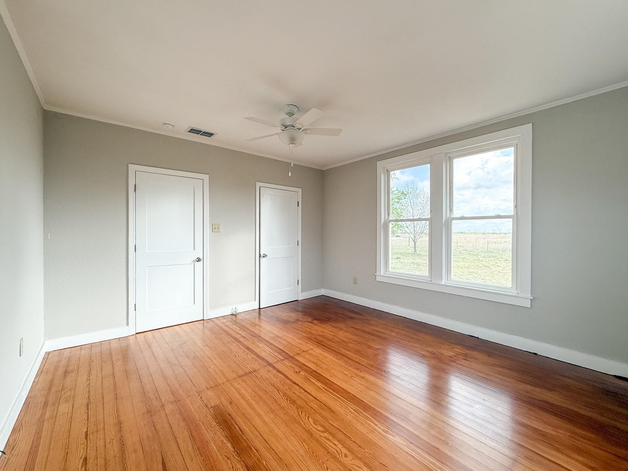 267 Bodemann Ln, Lockhart, TX 78644