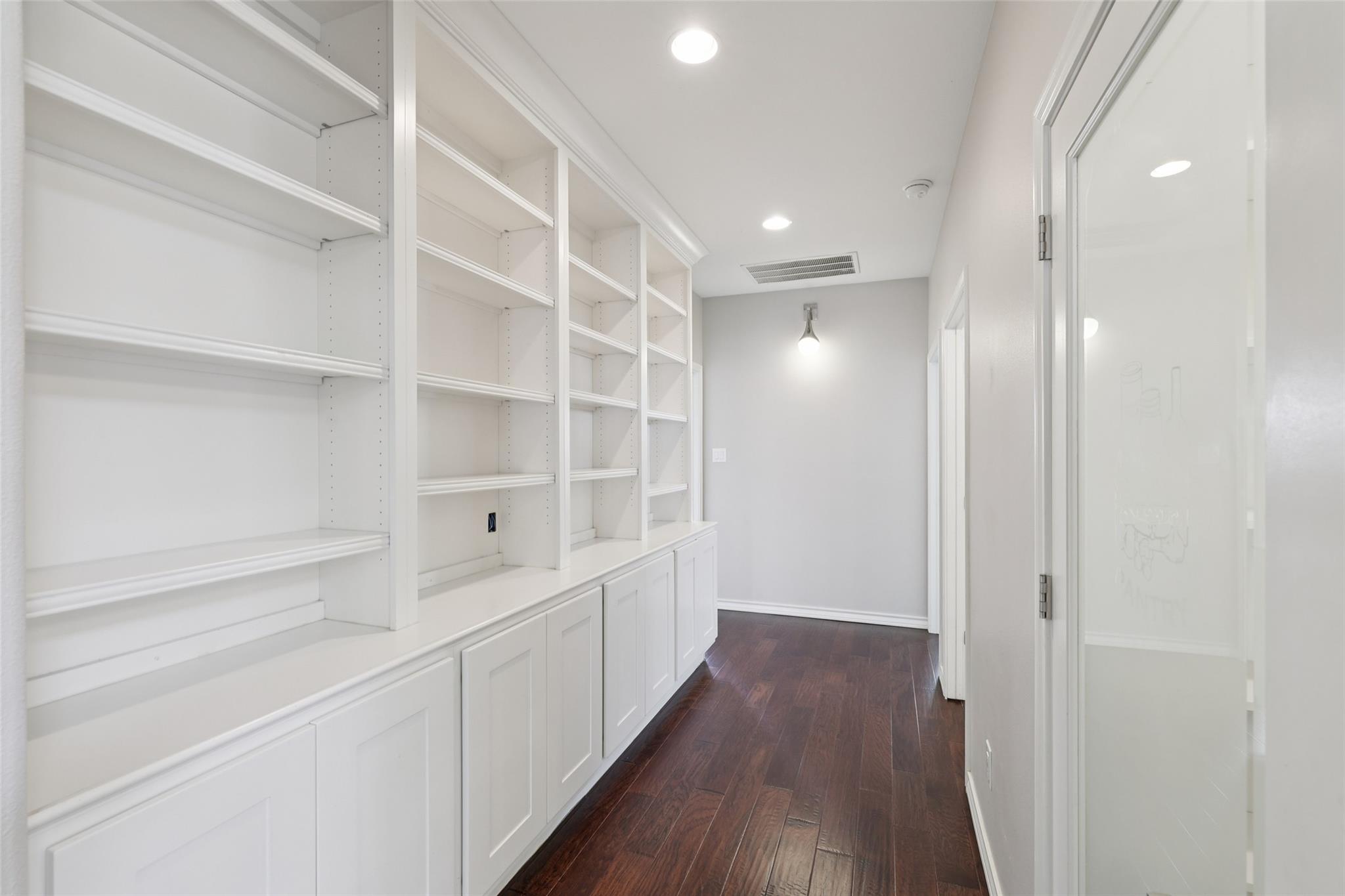 418 W Holland St, San Marcos, TX 78666