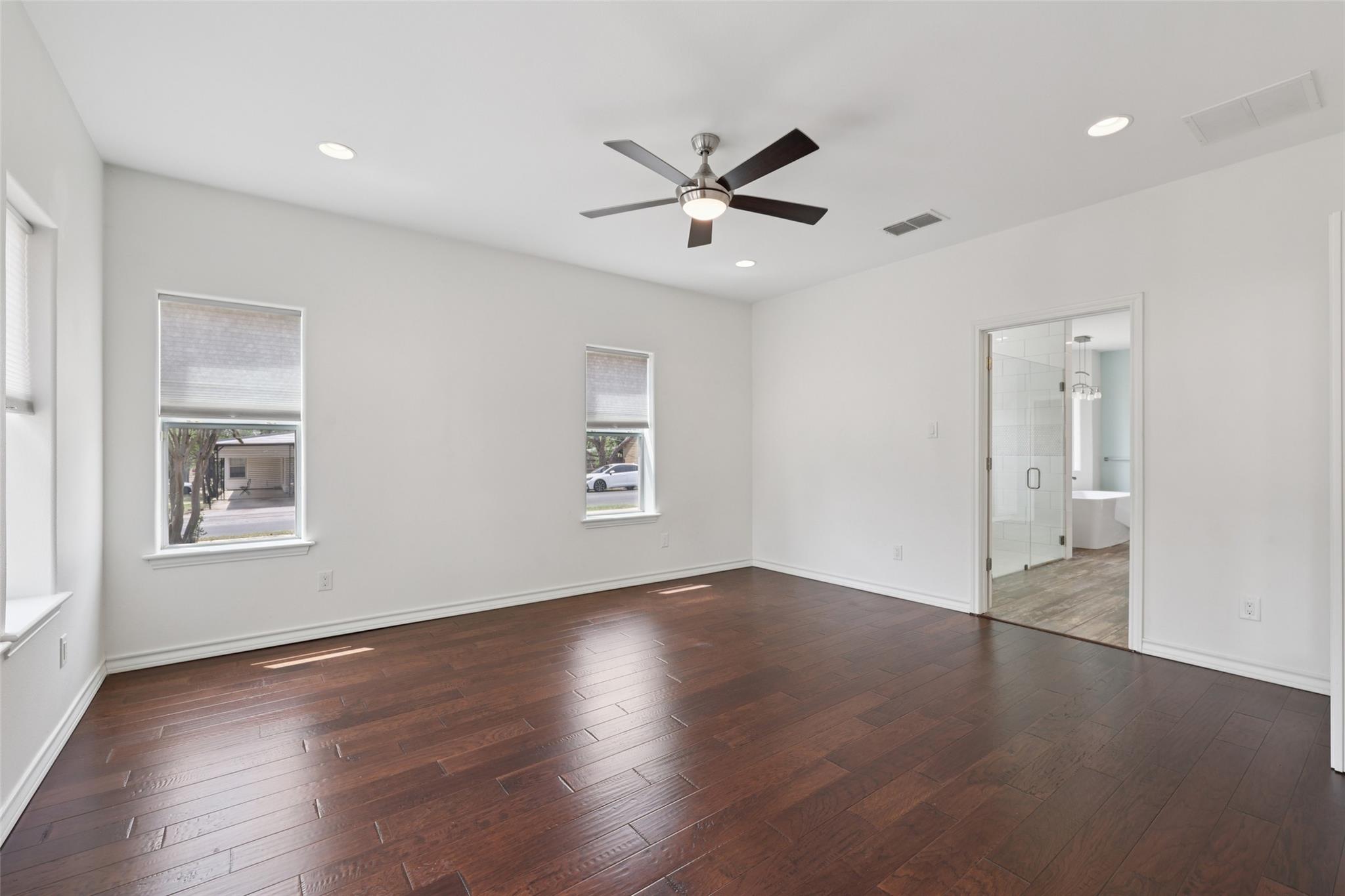 418 W Holland St, San Marcos, TX 78666