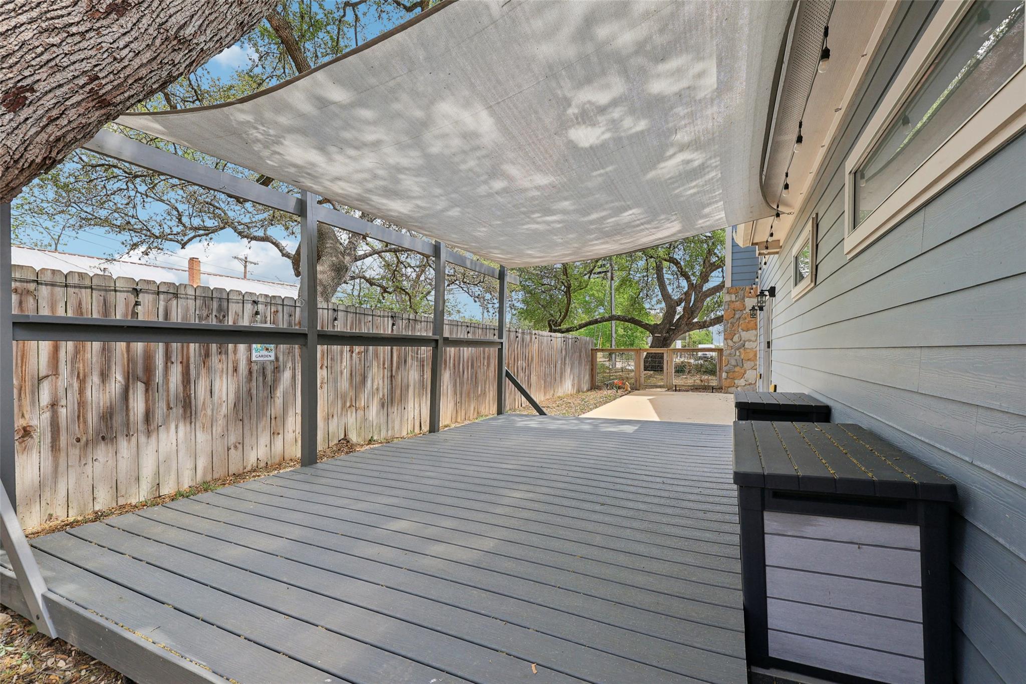 418 W Holland St, San Marcos, TX 78666