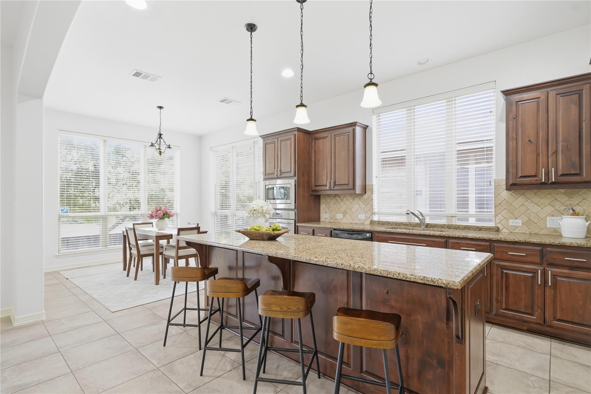 3519 Alexandrite Way, Round Rock, TX 78681