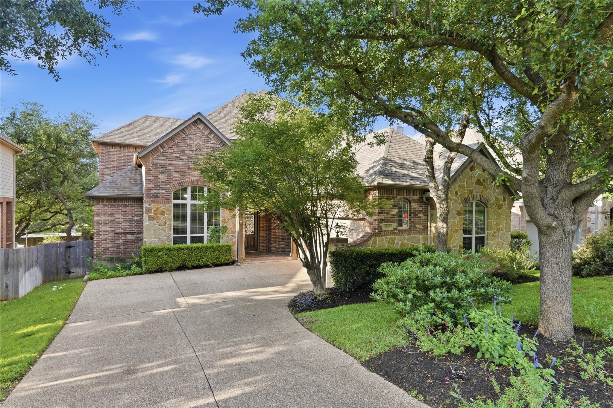 3519 Alexandrite Way, Round Rock, TX 78681
