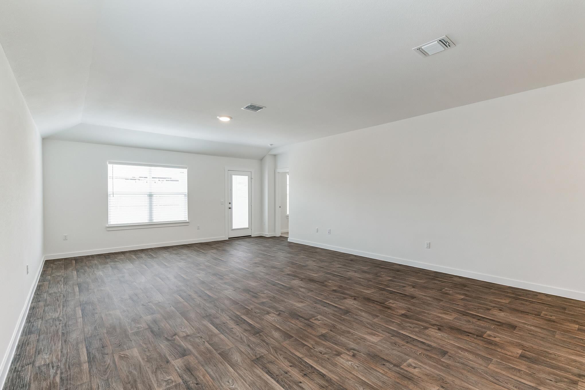 309 Pedernales Ln, Hutto, TX 78634