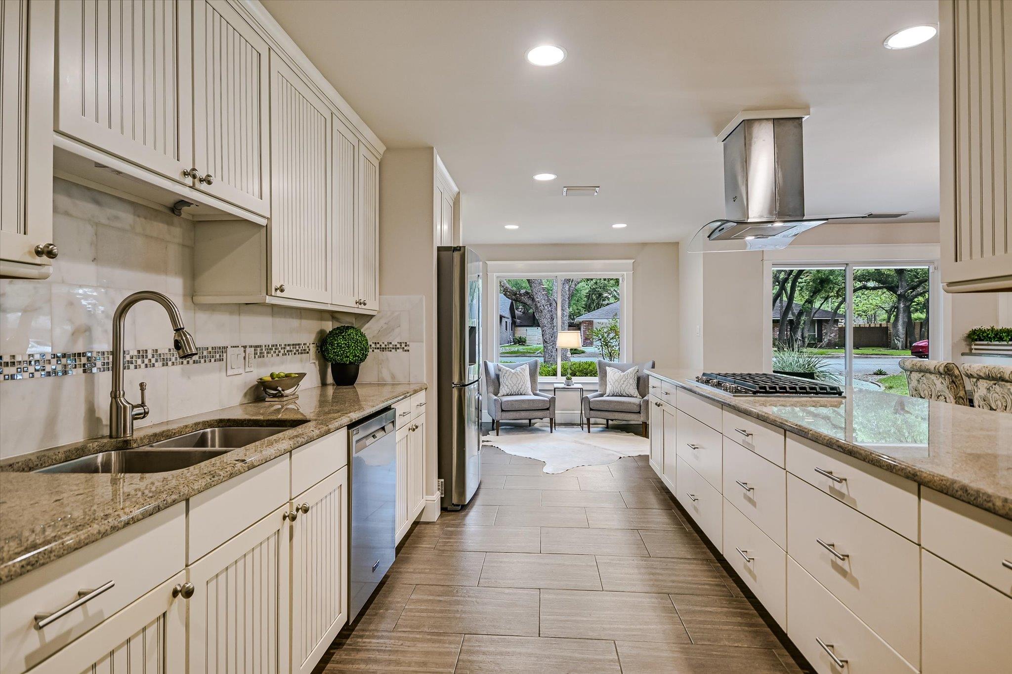 8602 Silver Ridge Dr, Austin, TX 78759