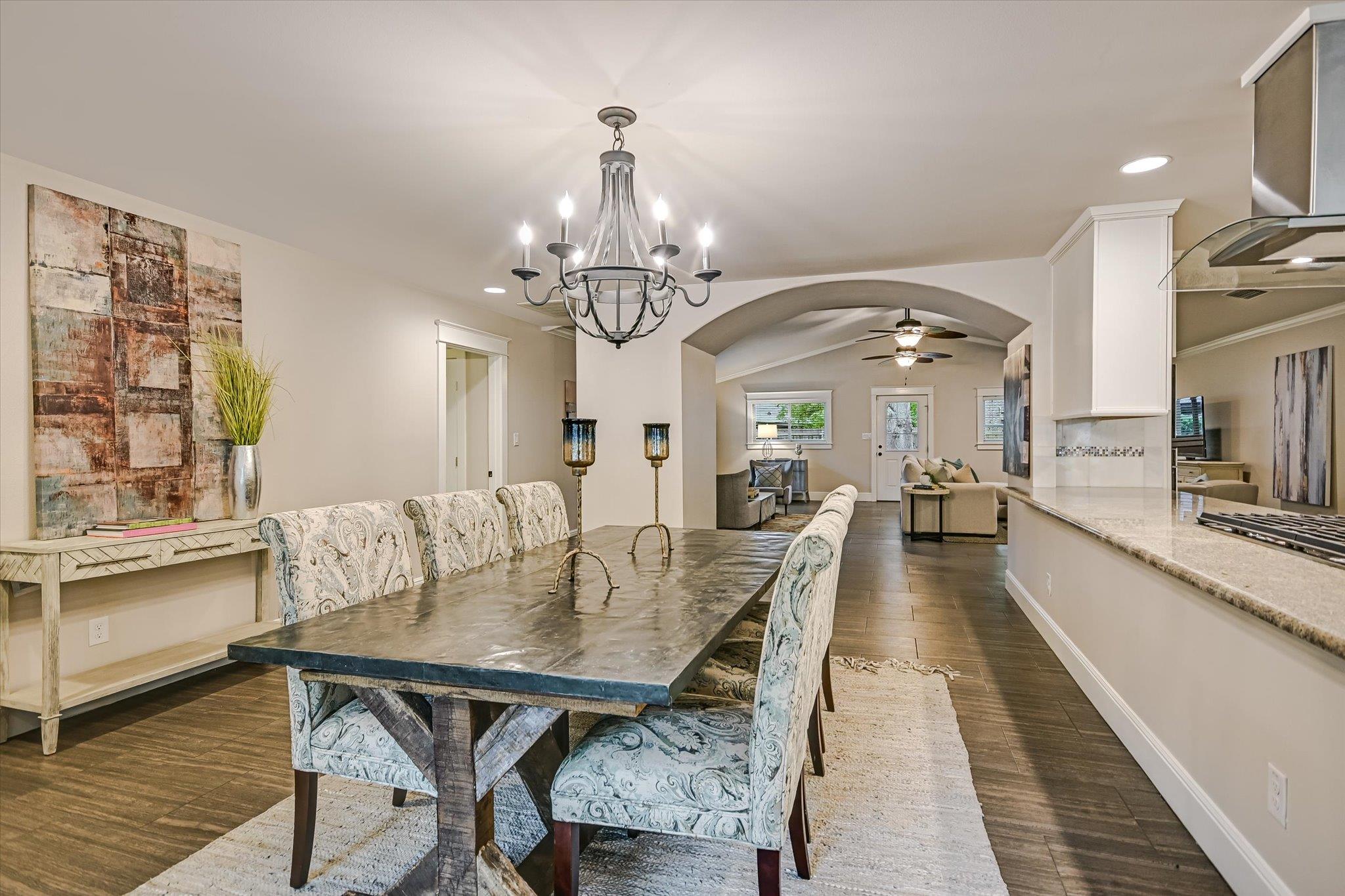 8602 Silver Ridge Dr, Austin, TX 78759