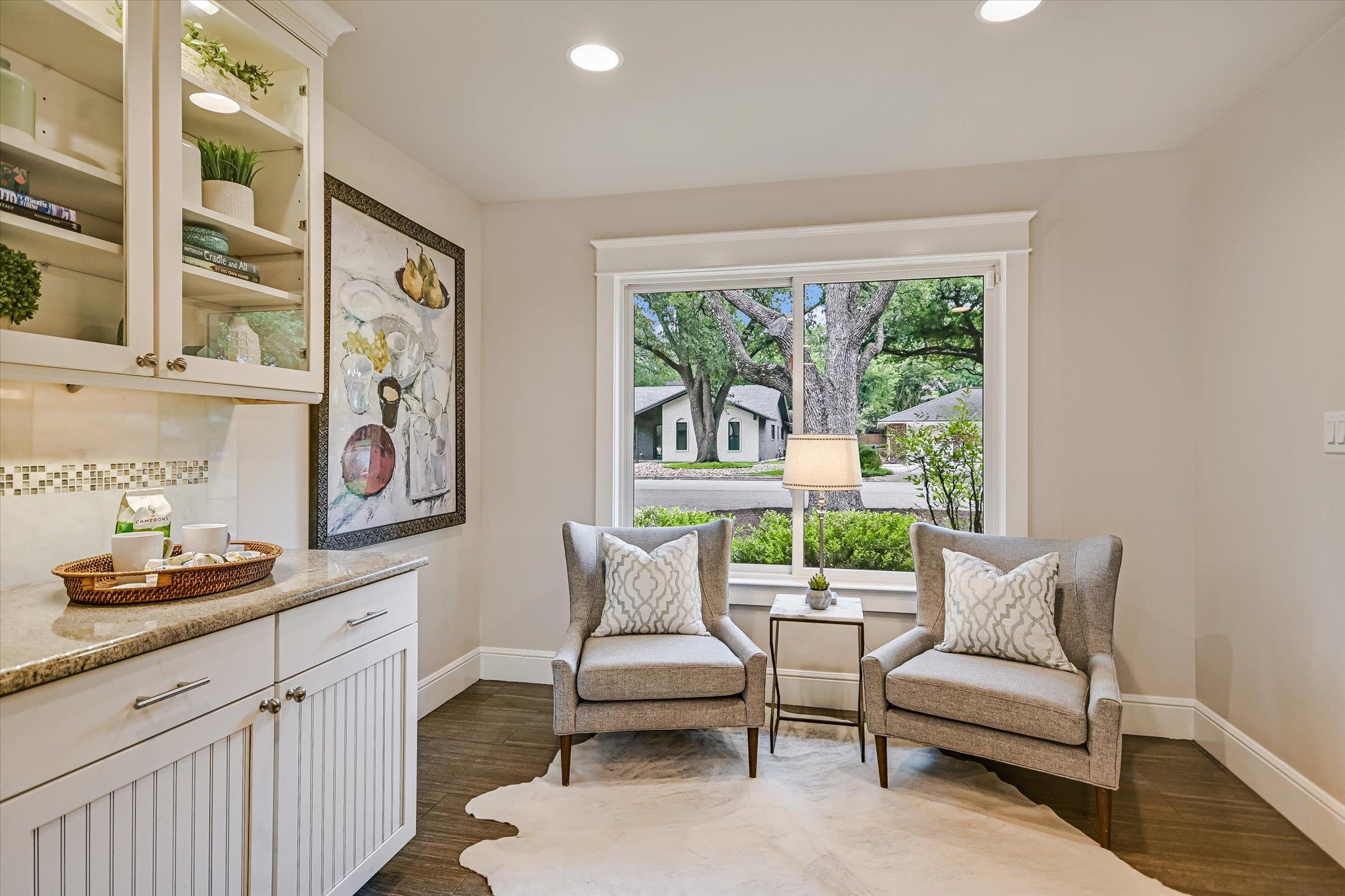 8602 Silver Ridge Dr, Austin, TX 78759