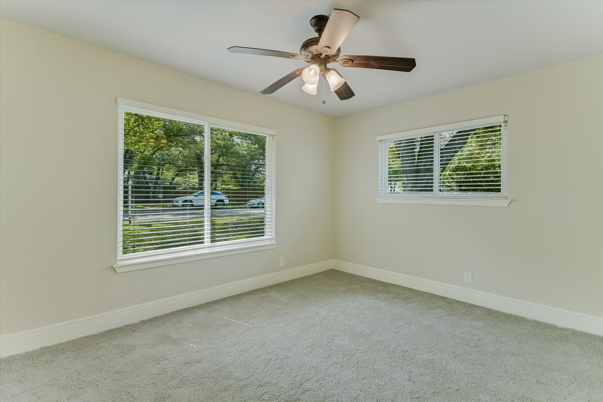 8602 Silver Ridge Dr, Austin, TX 78759