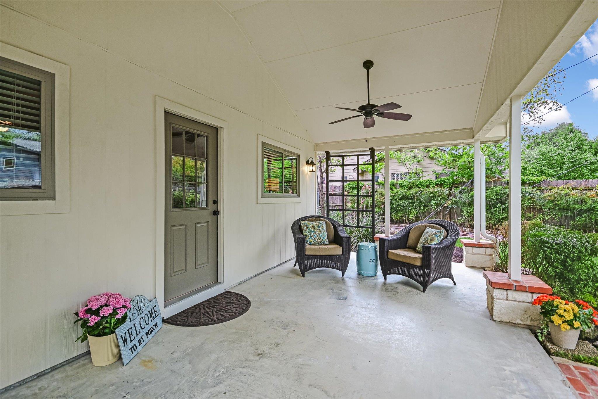 8602 Silver Ridge Dr, Austin, TX 78759