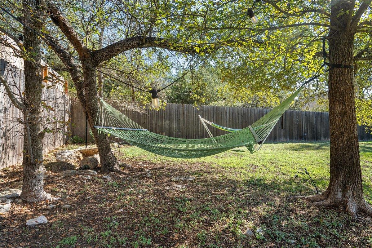 805 Wooten St, Cedar Park, TX 78613