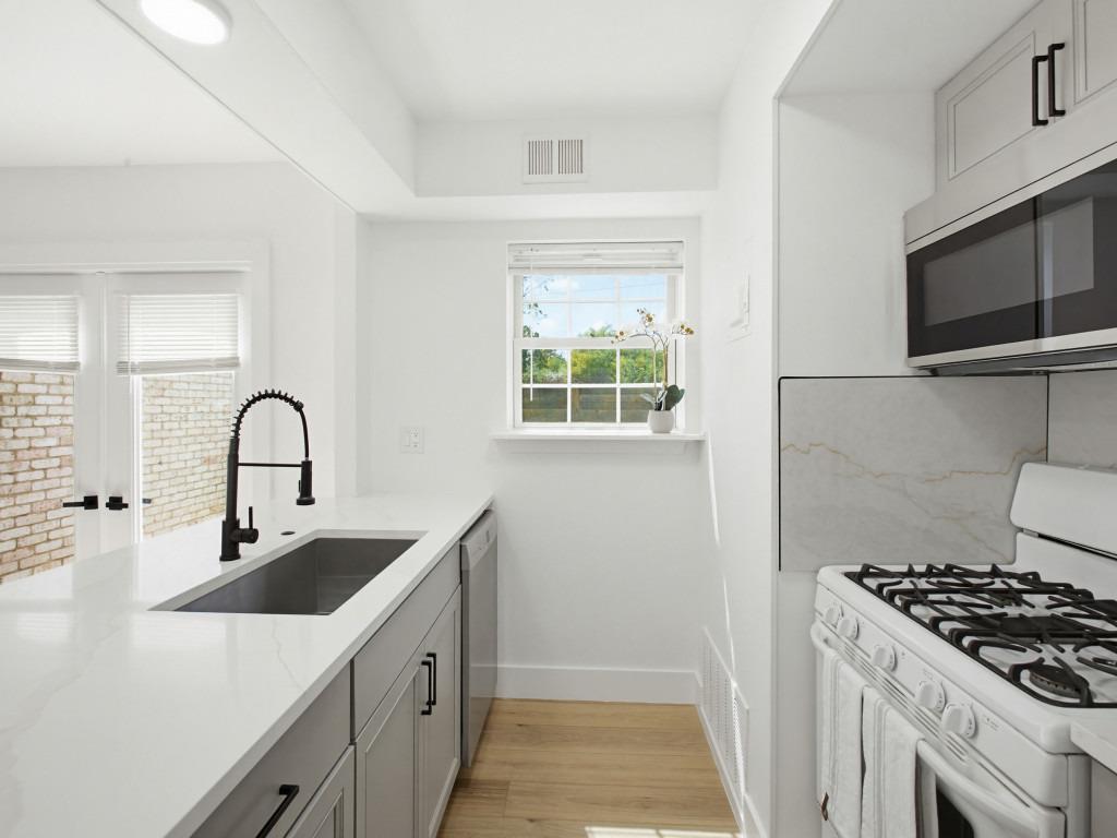 7801 Shoal Creek Blvd Blvd # 137, Austin, TX 78757