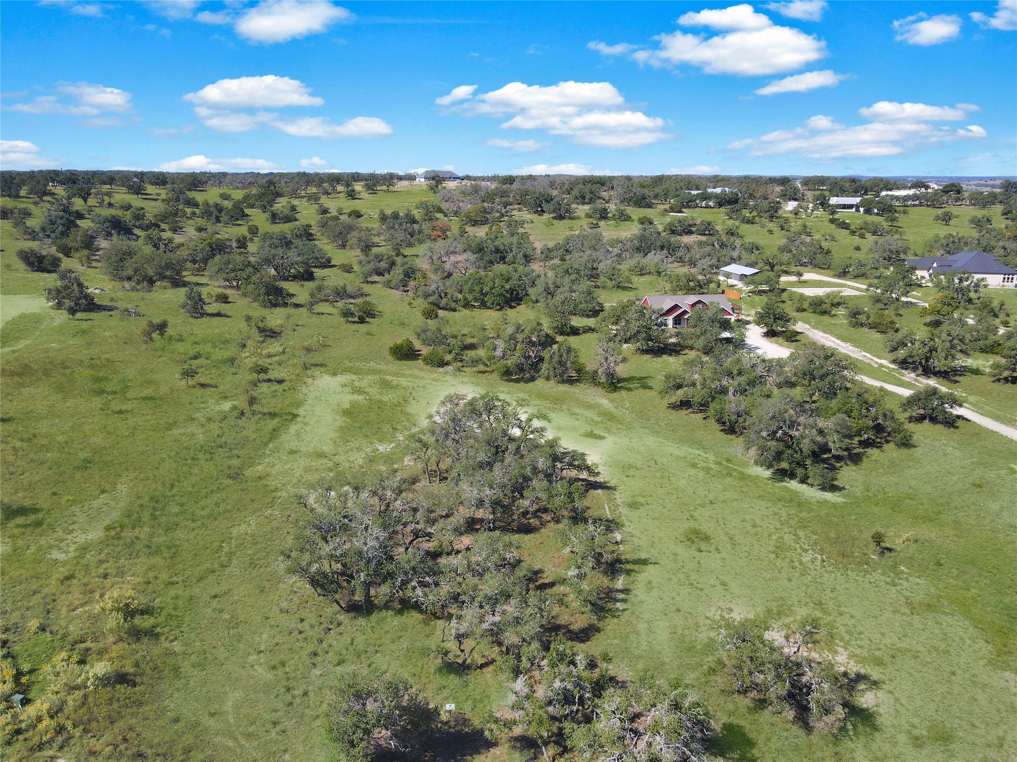 1717 Axis Cir, Fredericksburg, TX 78624