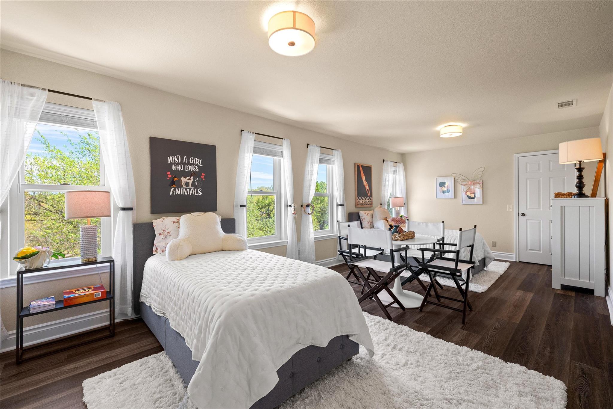 11404 Oak Branch Dr, Austin, TX 78737