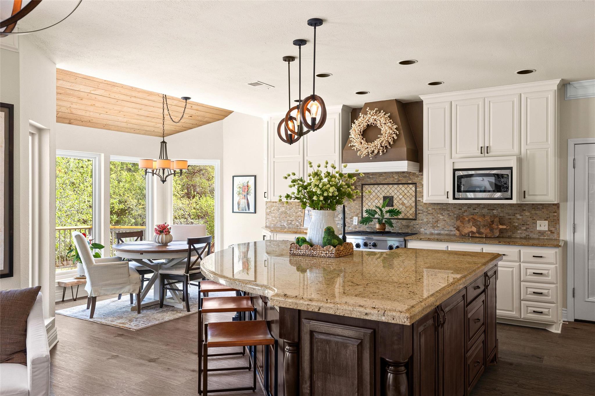 11404 Oak Branch Dr, Austin, TX 78737