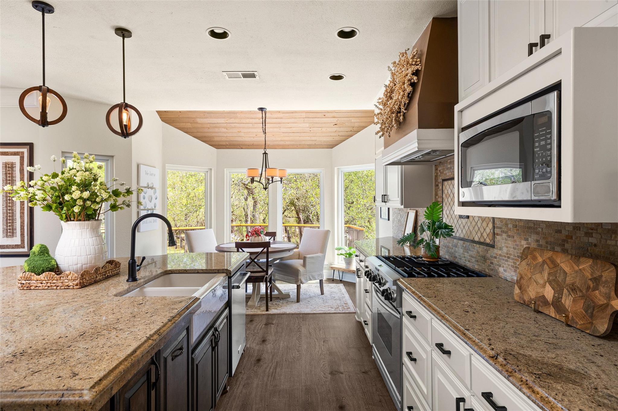 11404 Oak Branch Dr, Austin, TX 78737