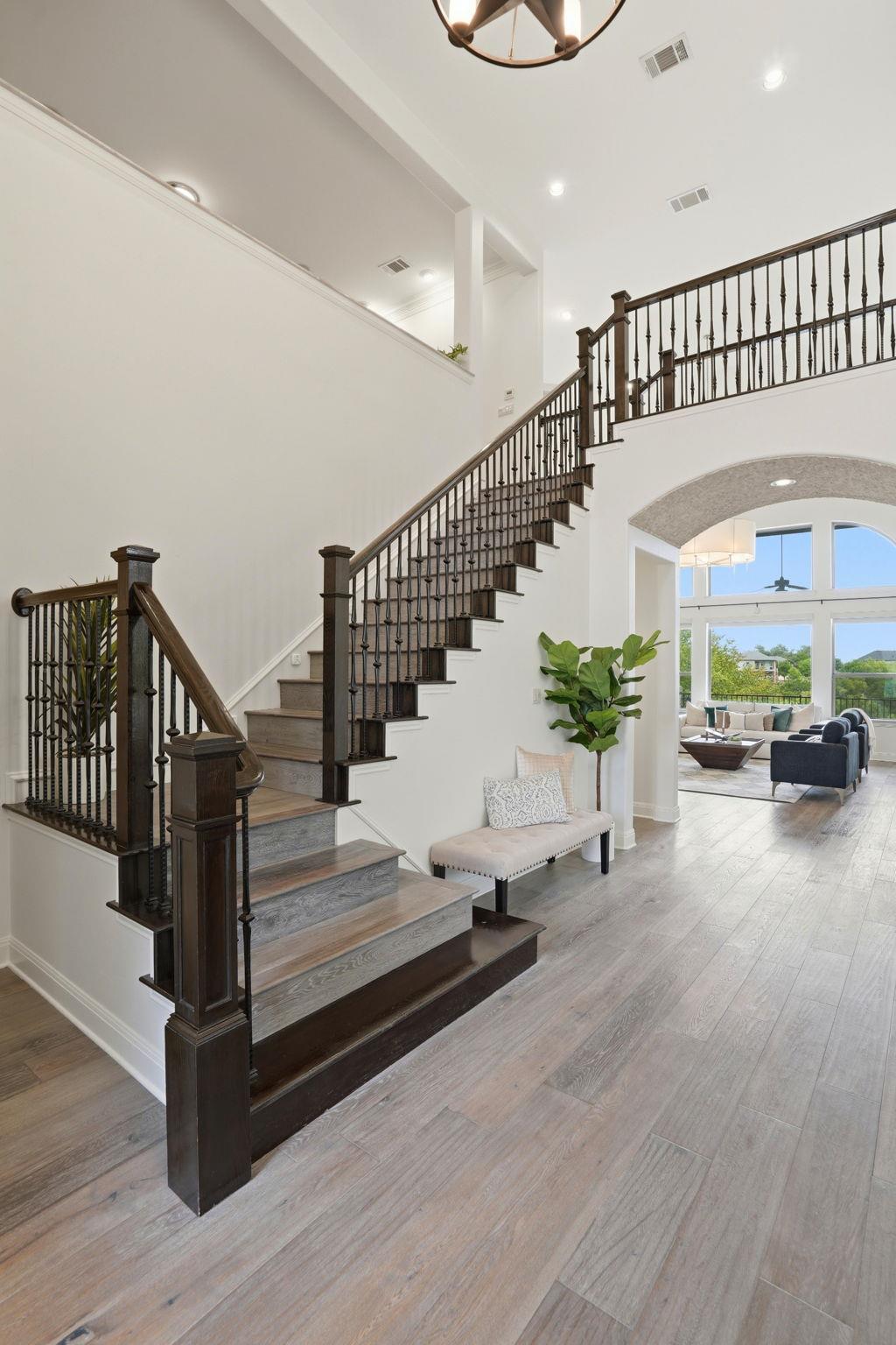 2420 Legend Trl, Leander, TX 78641