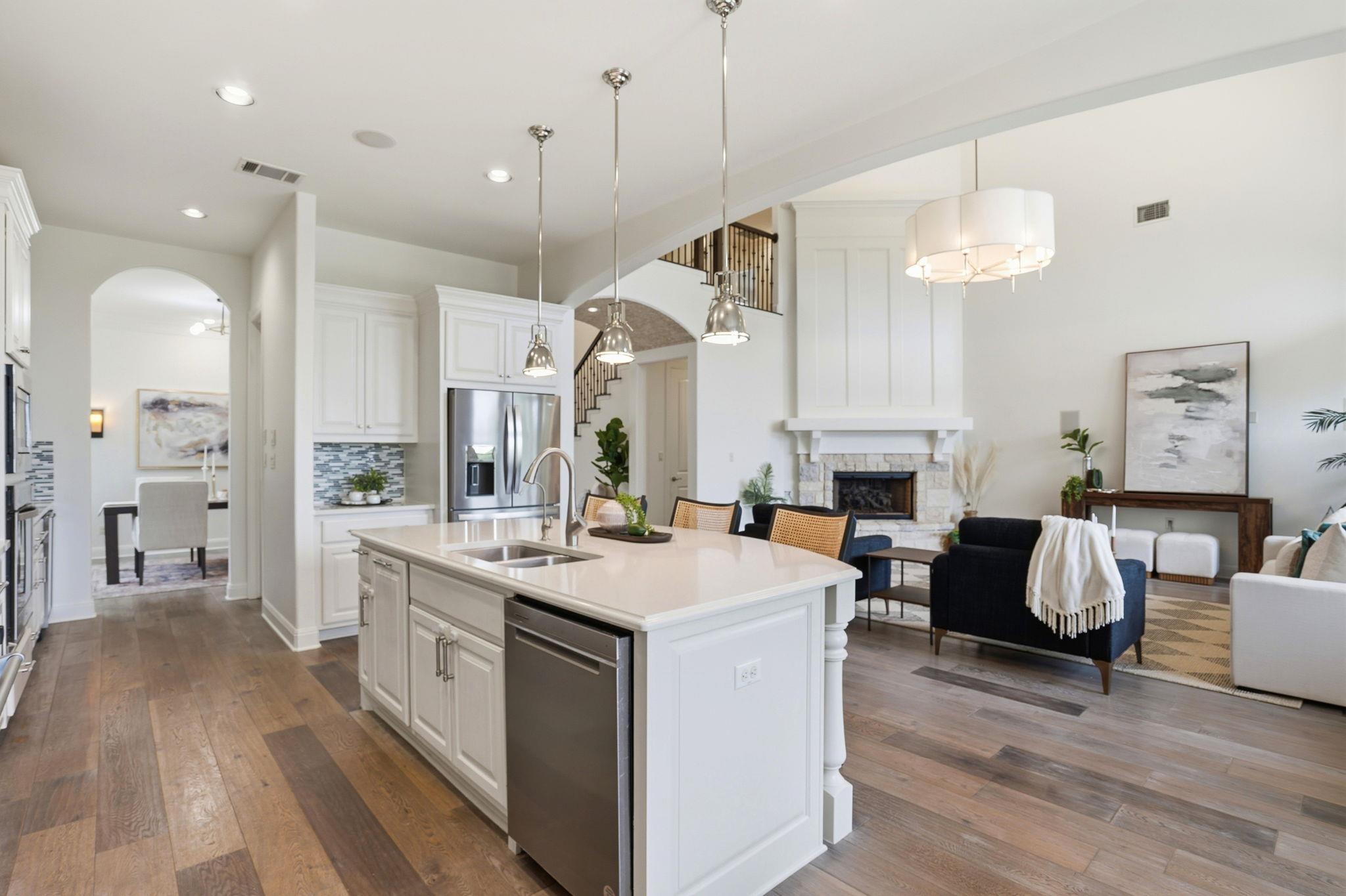 2420 Legend Trl, Leander, TX 78641