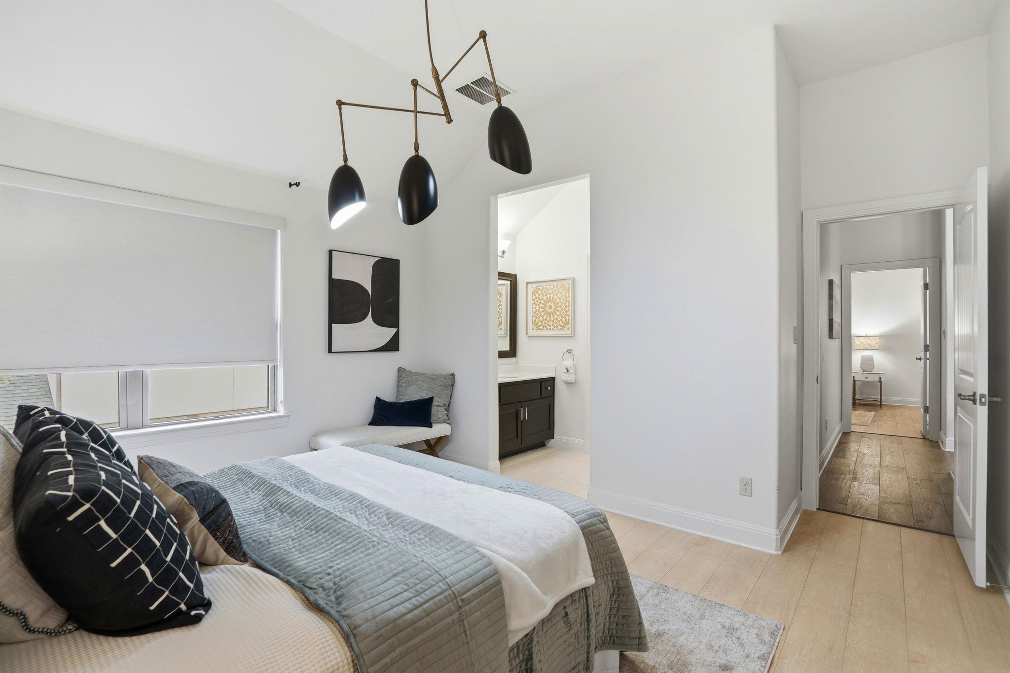 2420 Legend Trl, Leander, TX 78641