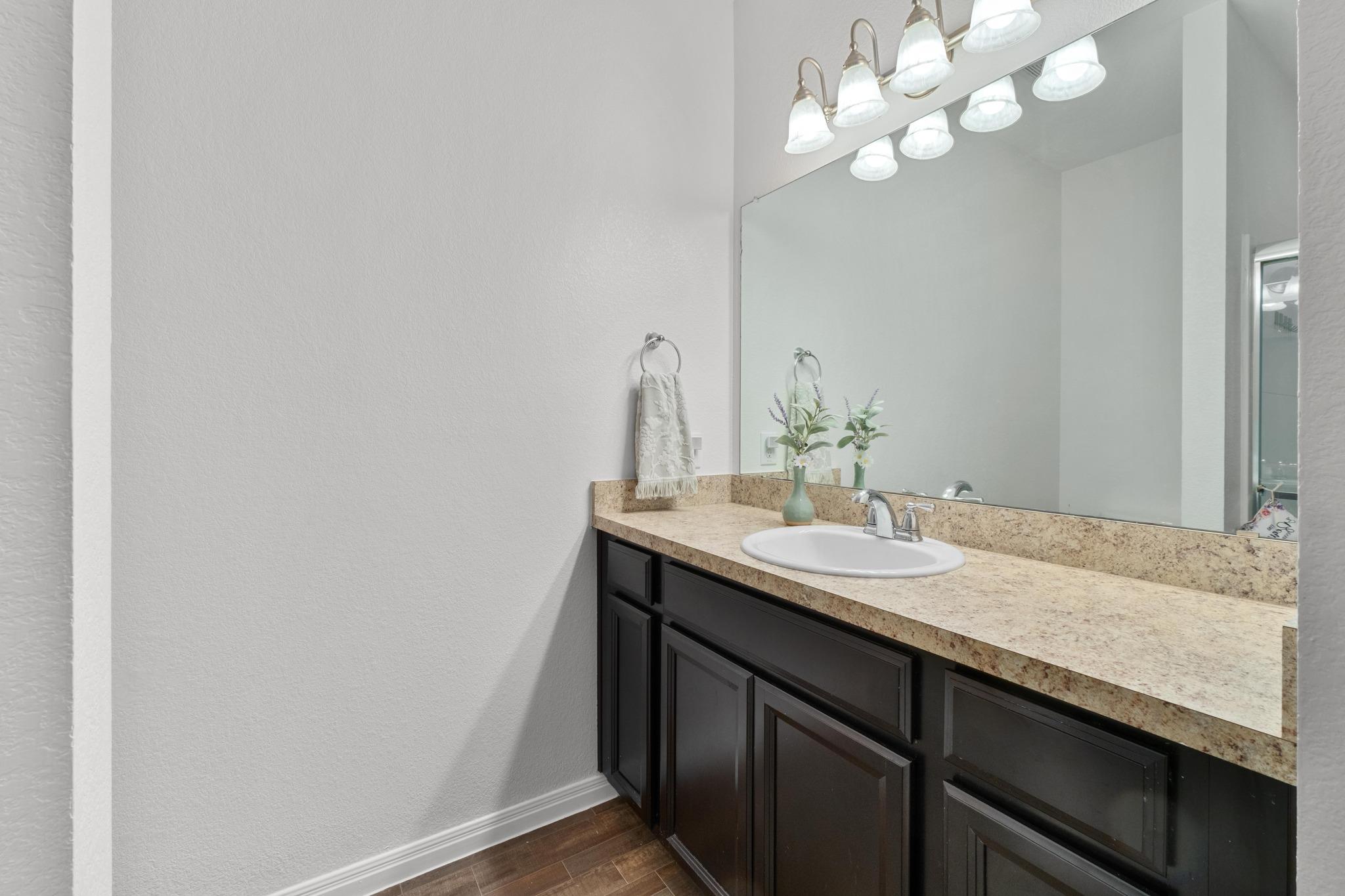 420 Seneca Loop, Kyle, TX 78640