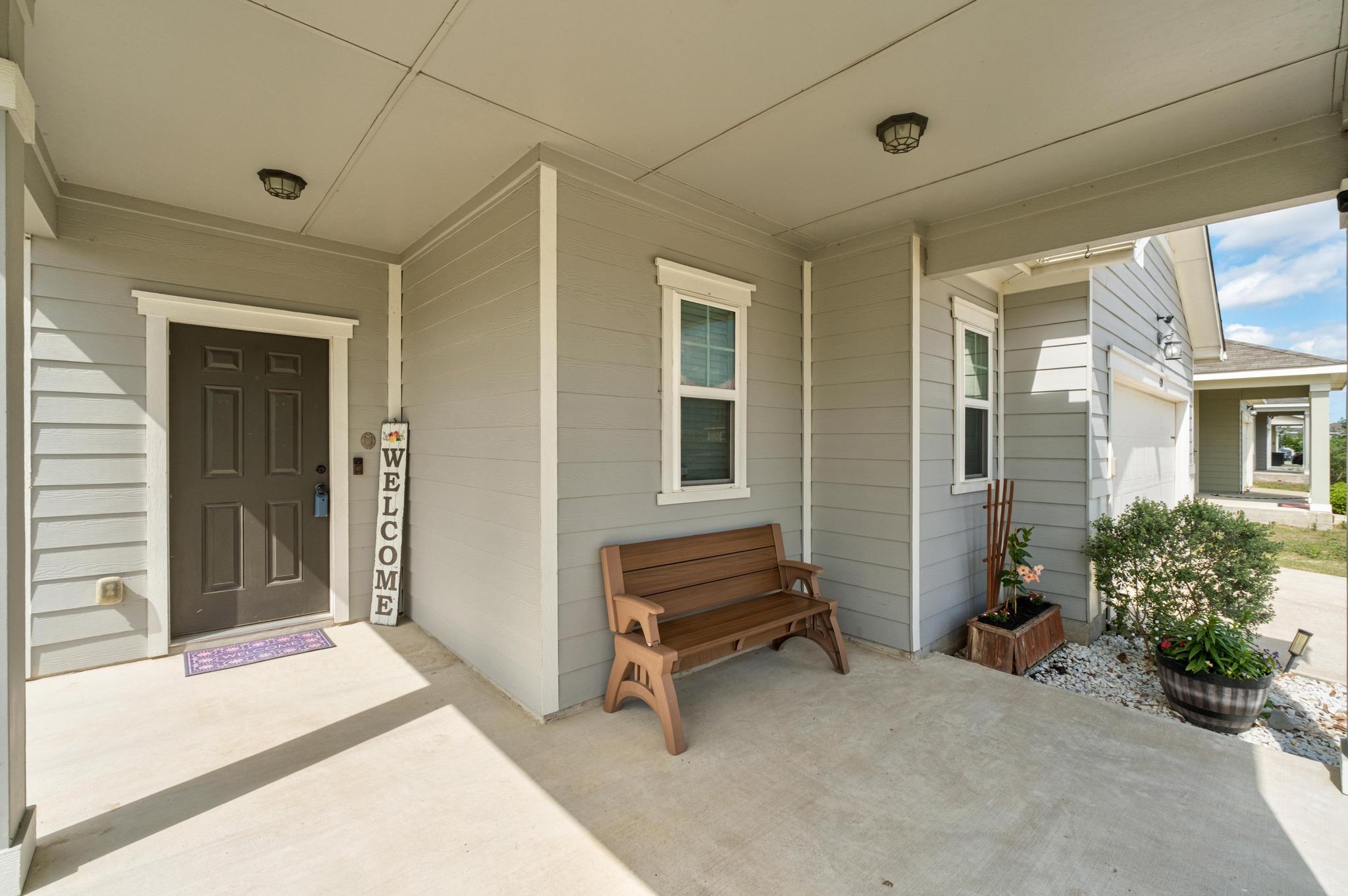 420 Seneca Loop, Kyle, TX 78640