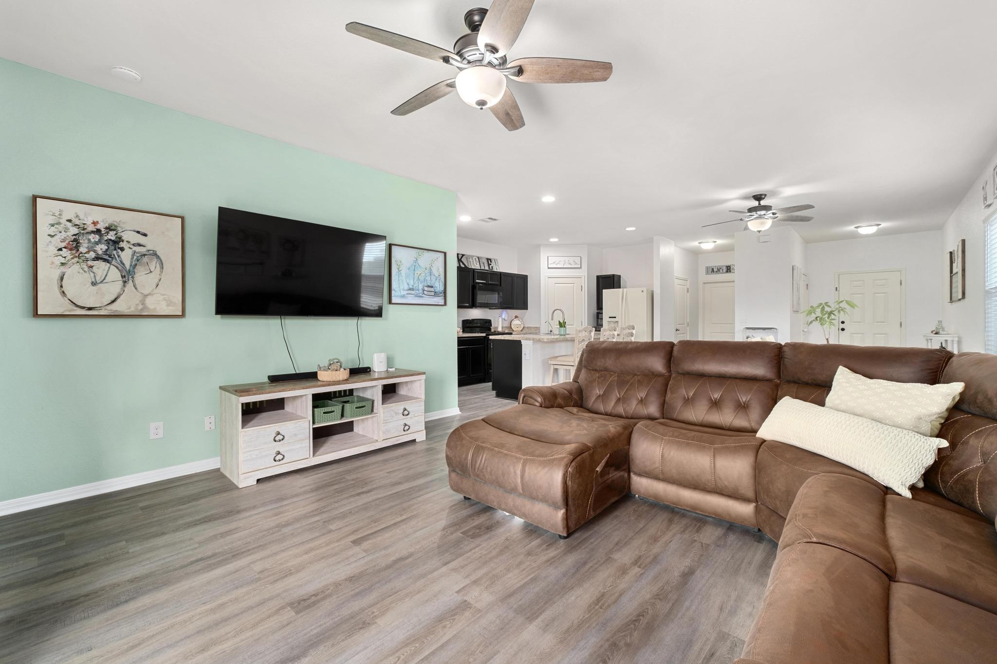 420 Seneca Loop, Kyle, TX 78640