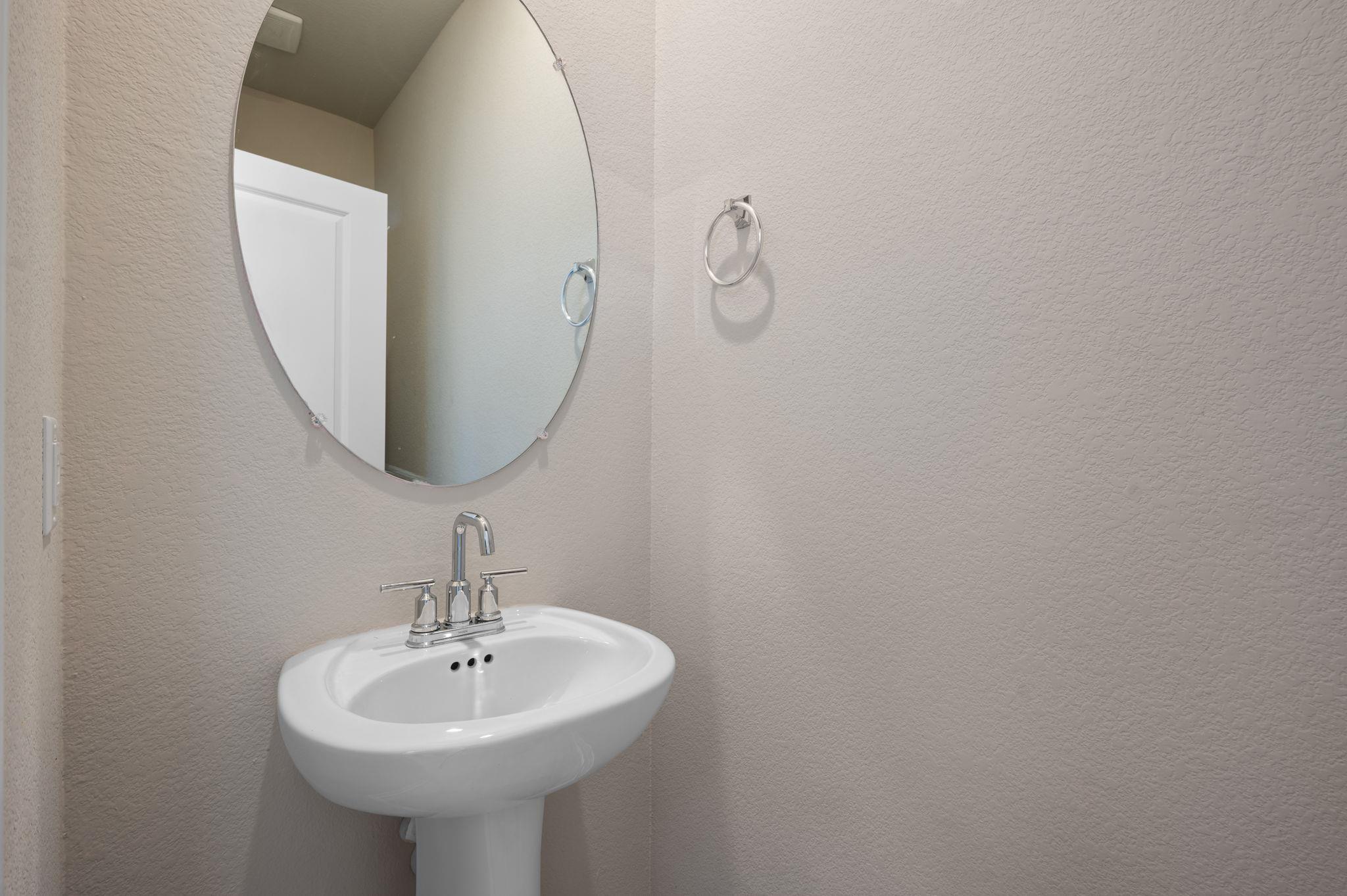 529 View Dr, Georgetown, TX 78628