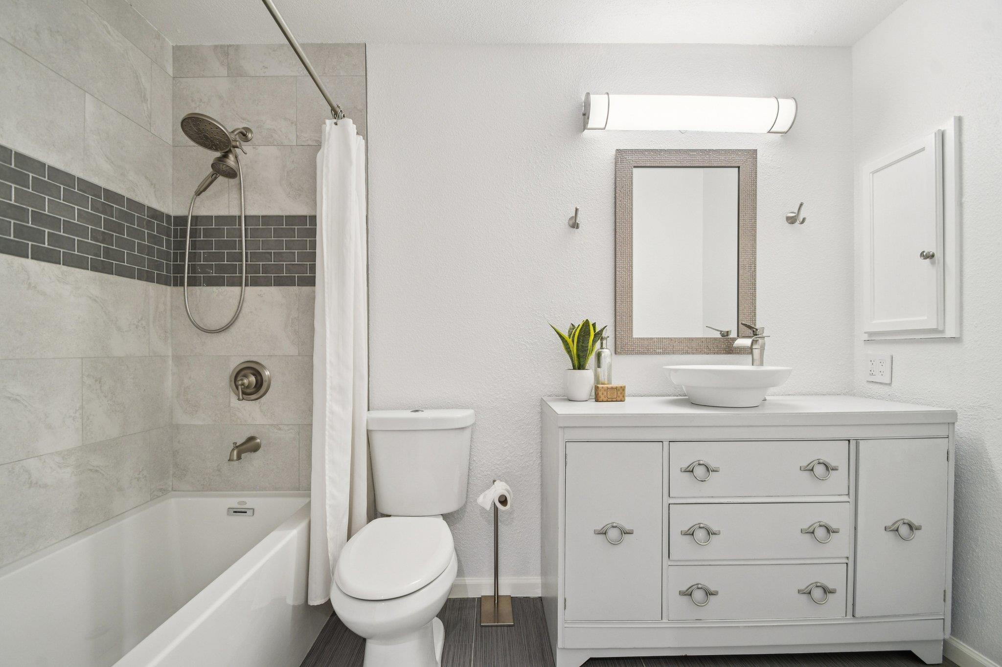 1815 Gunsight Dr, Round Rock, TX 78665