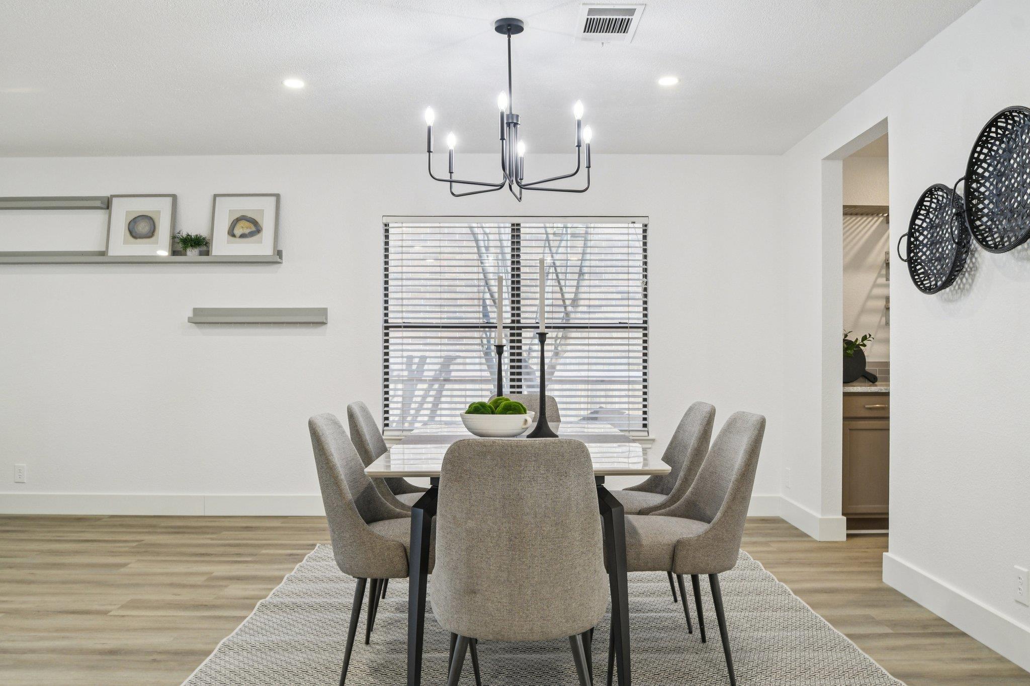 1815 Gunsight Dr, Round Rock, TX 78665