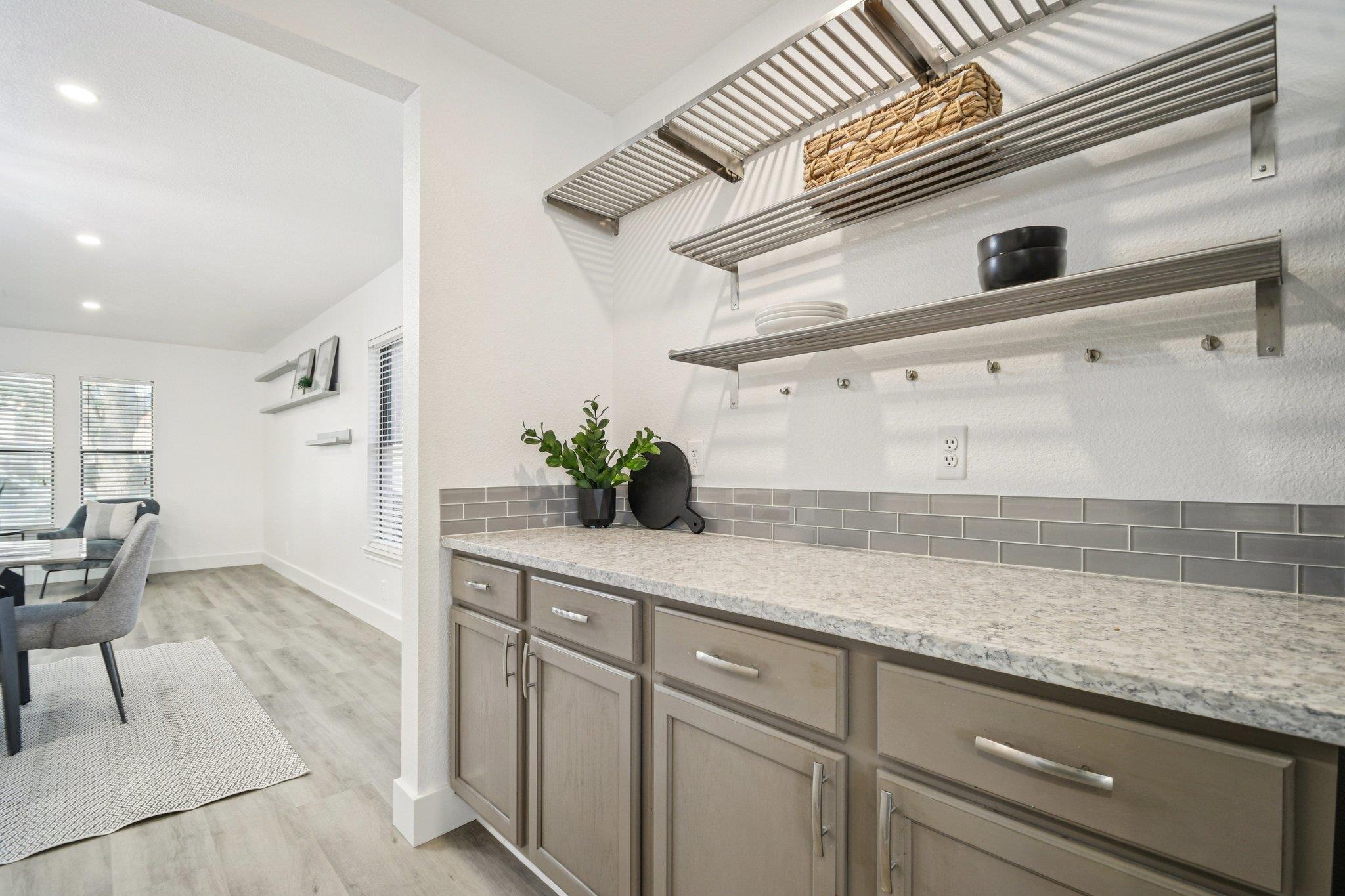 1815 Gunsight Dr, Round Rock, TX 78665