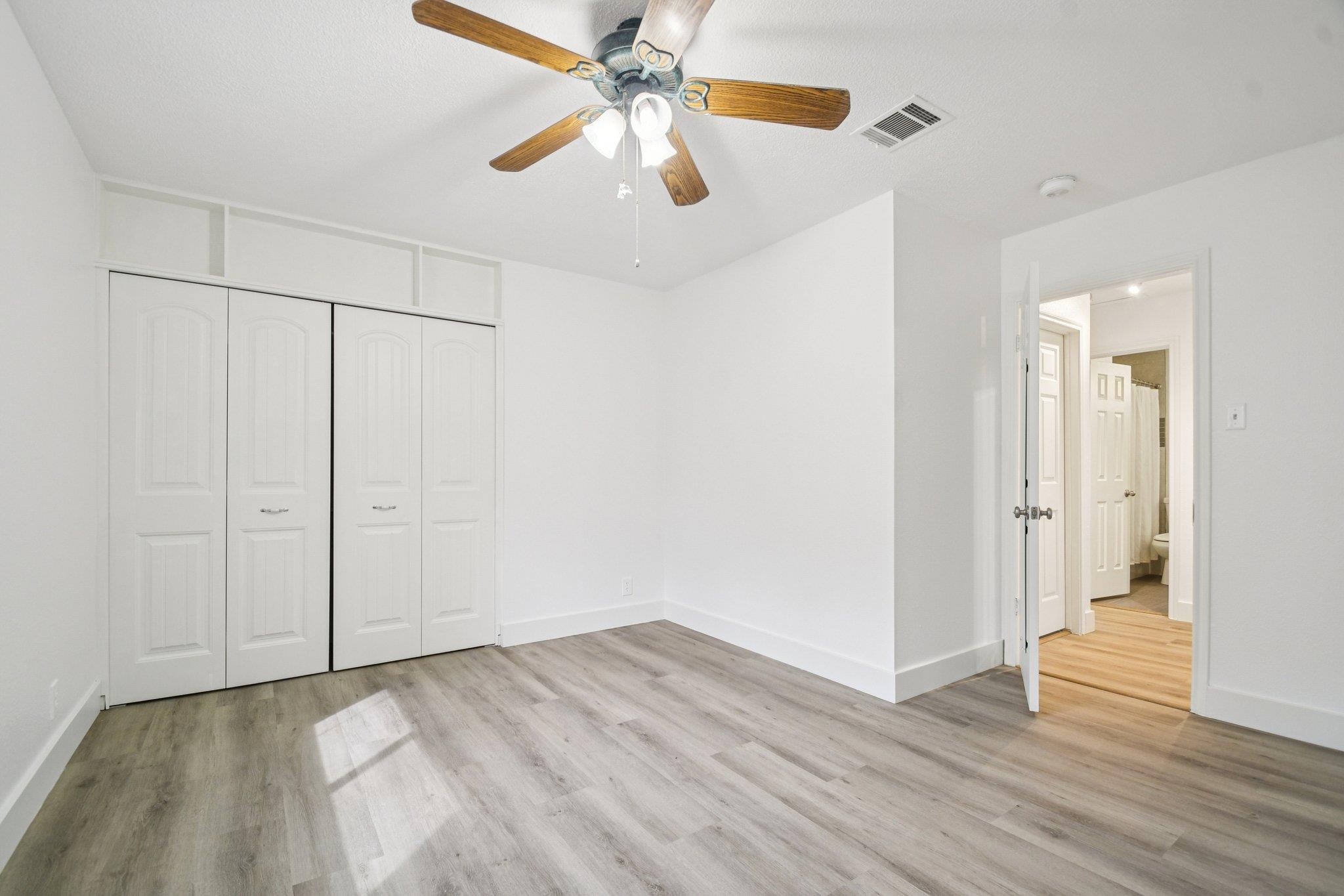 1815 Gunsight Dr, Round Rock, TX 78665