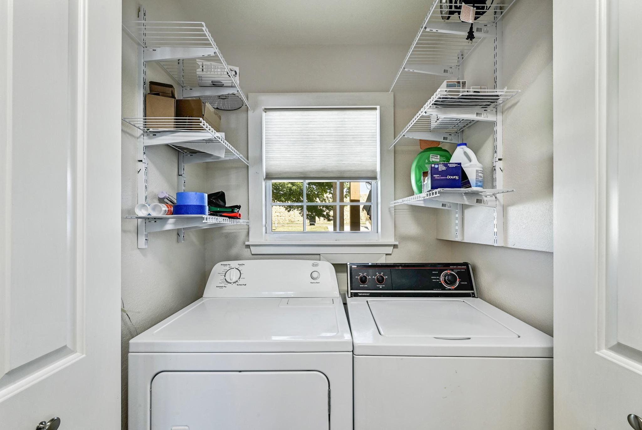 4690 River Oaks Dr, Kingsland, TX 78639