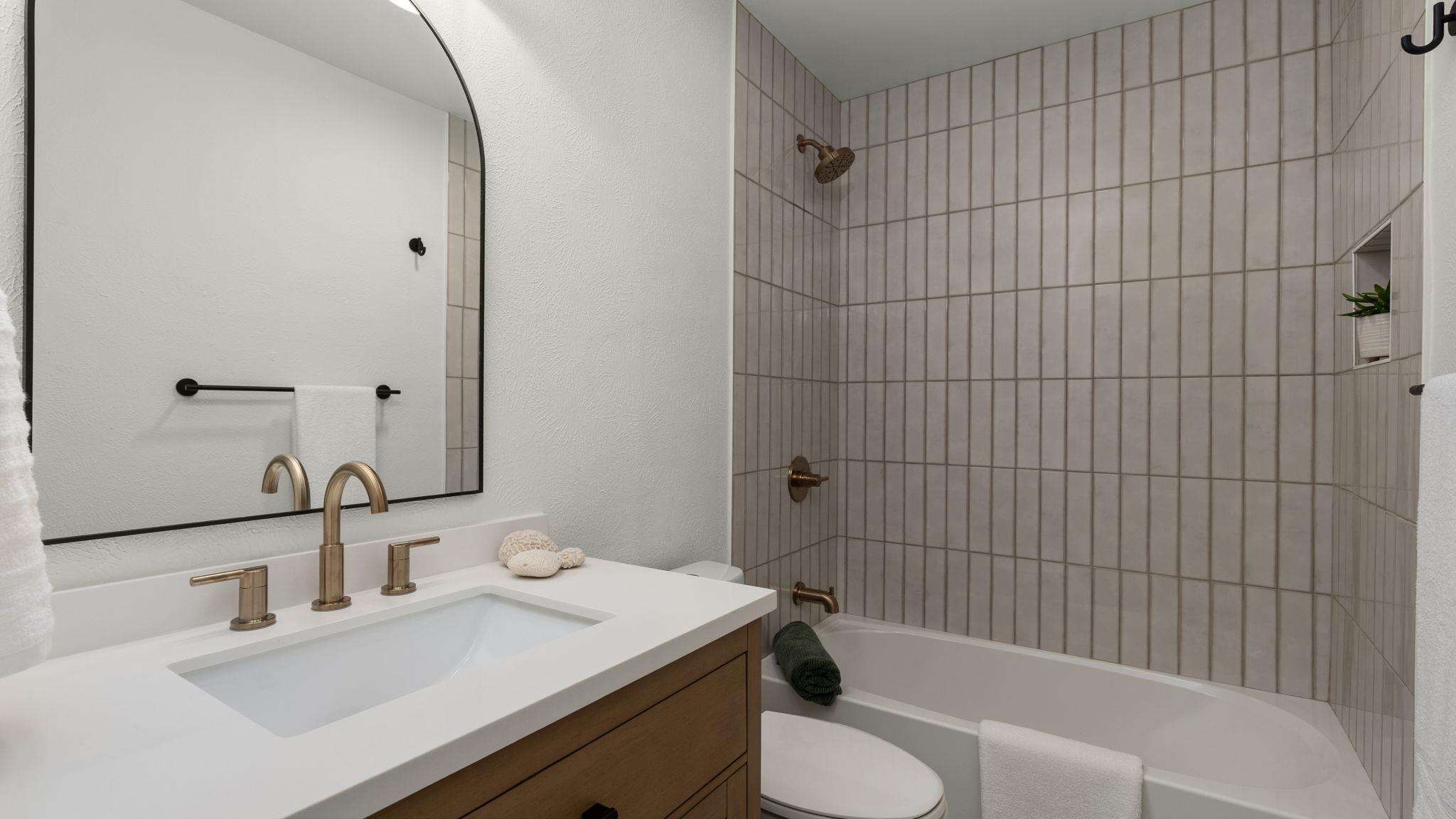 3921 Leafield Dr, Austin, TX 78749