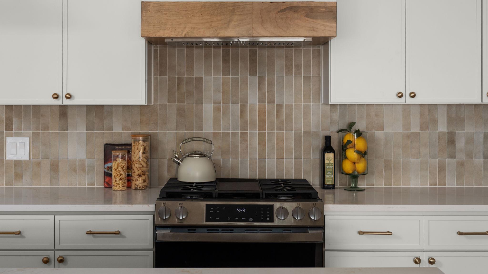 3921 Leafield Dr, Austin, TX 78749