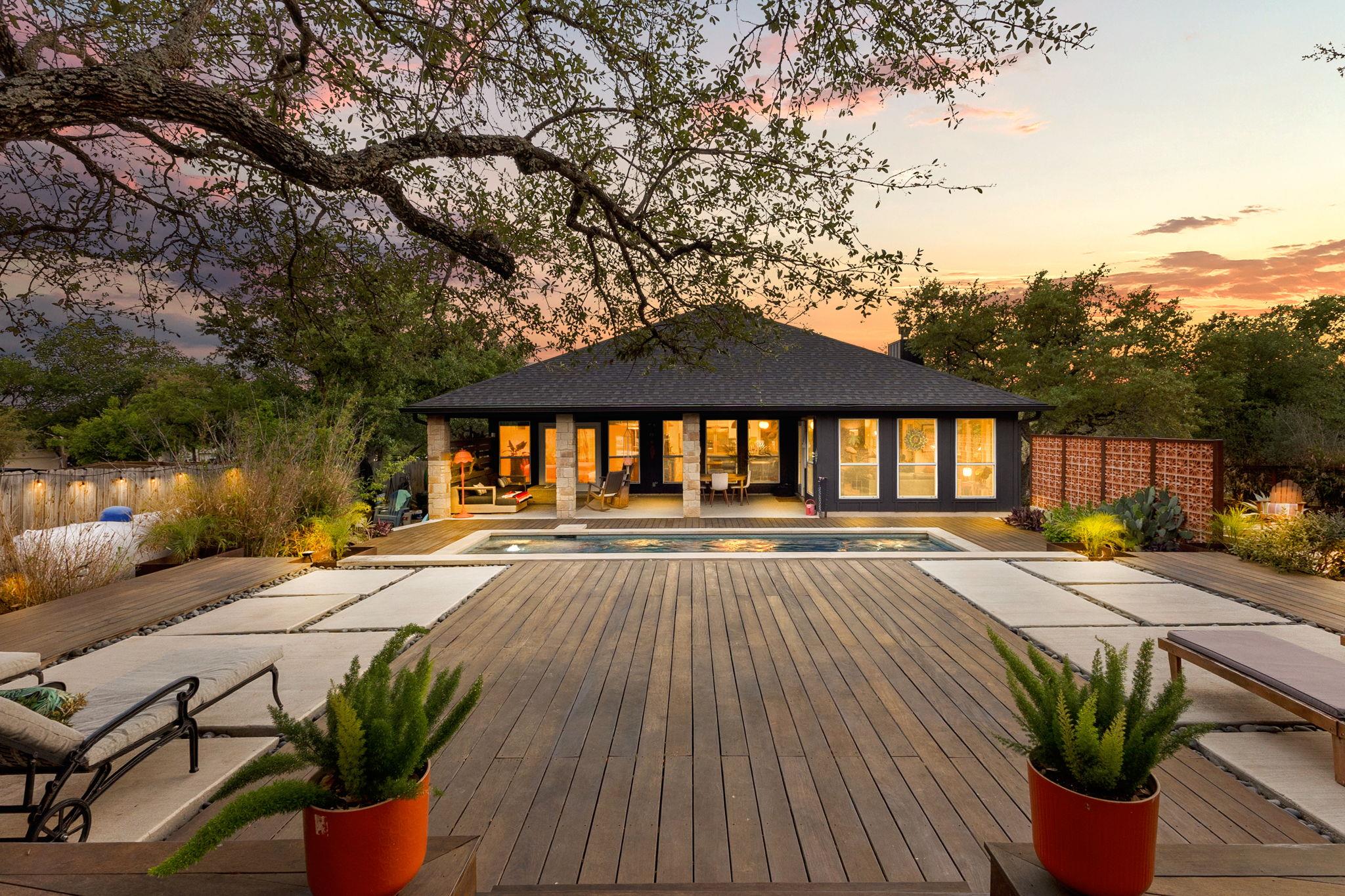 2 Crooked Arrow Ct, Wimberley, TX 78676