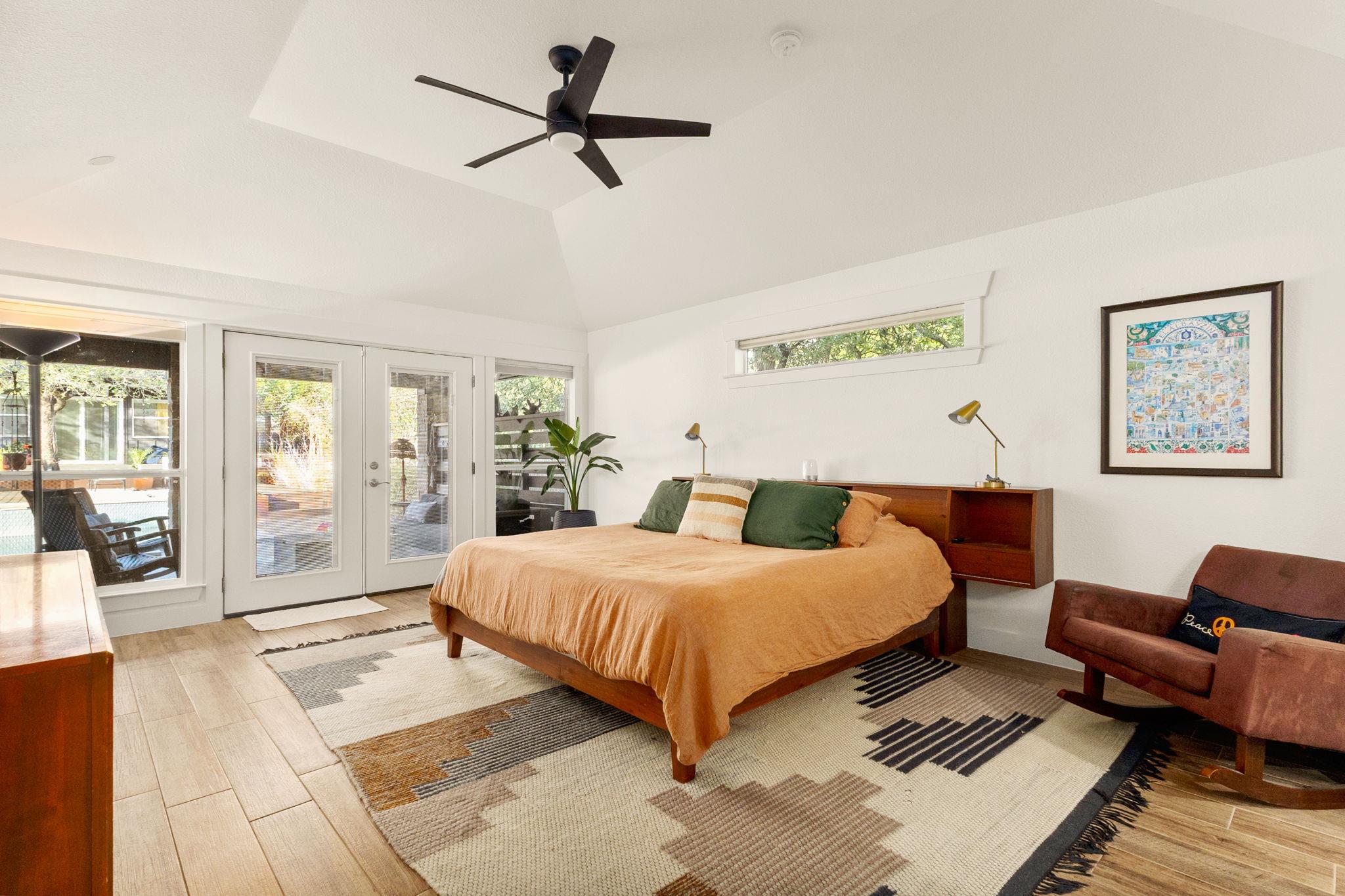 2 Crooked Arrow Ct, Wimberley, TX 78676