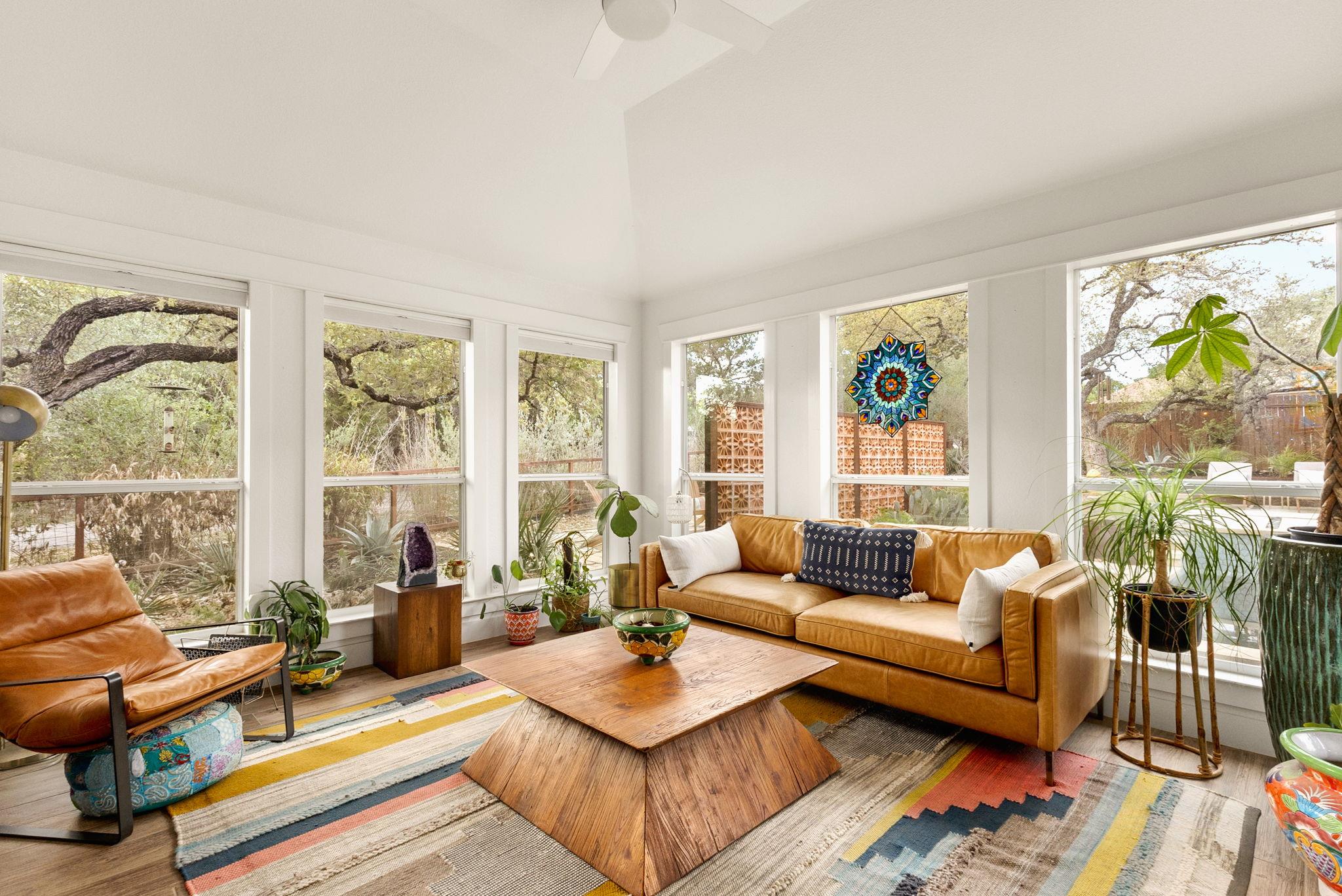 2 Crooked Arrow Ct, Wimberley, TX 78676