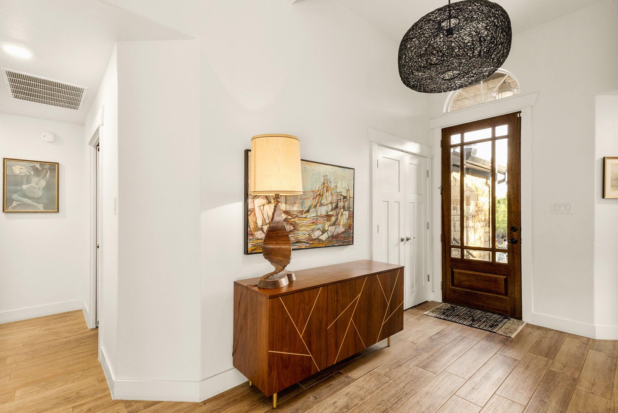 2 Crooked Arrow Ct, Wimberley, TX 78676